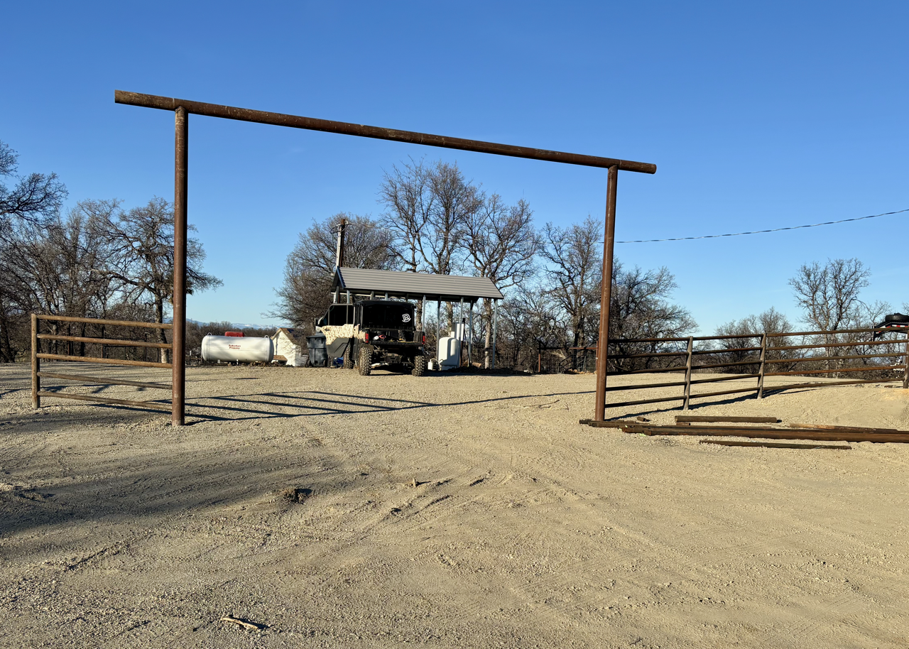 Ranch Entry Construction in Cottonwood (4/7)