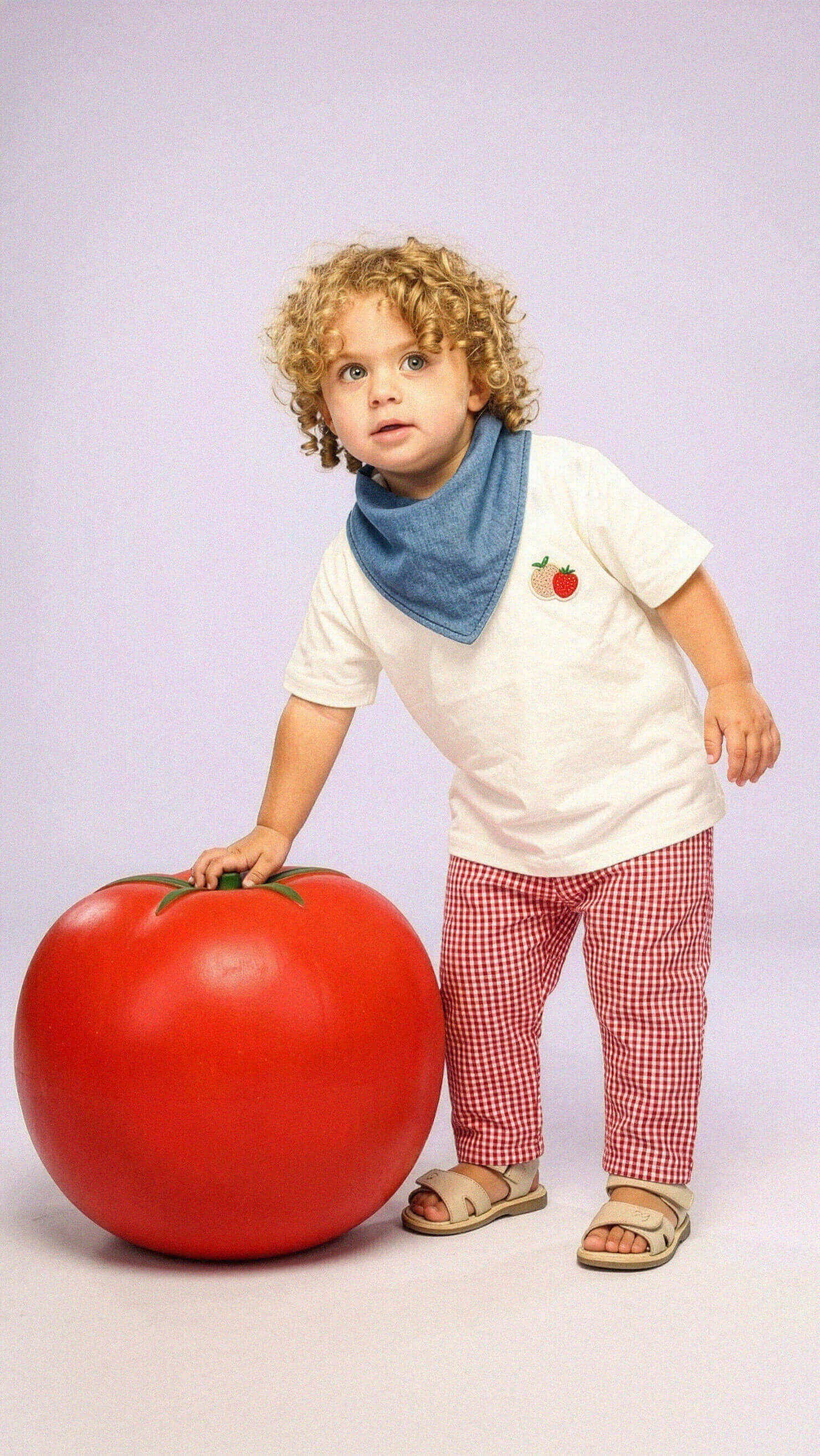 Jeune enfant lors d’un casting publicitaire organisé par l’agence de mannequinat enfant agréée The Casting Kids.