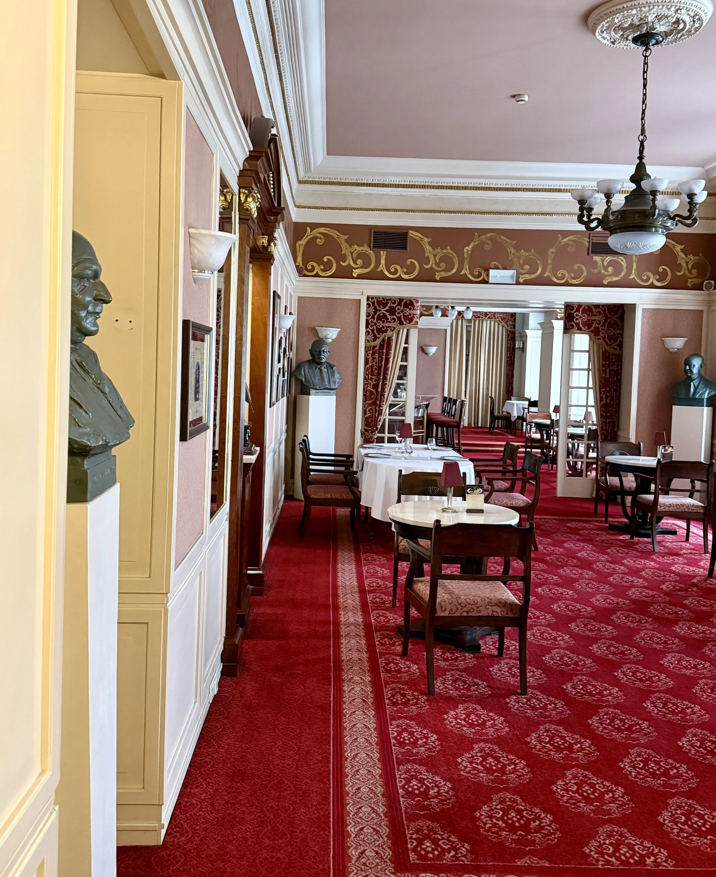 AI Will Know the Best Hotel For You