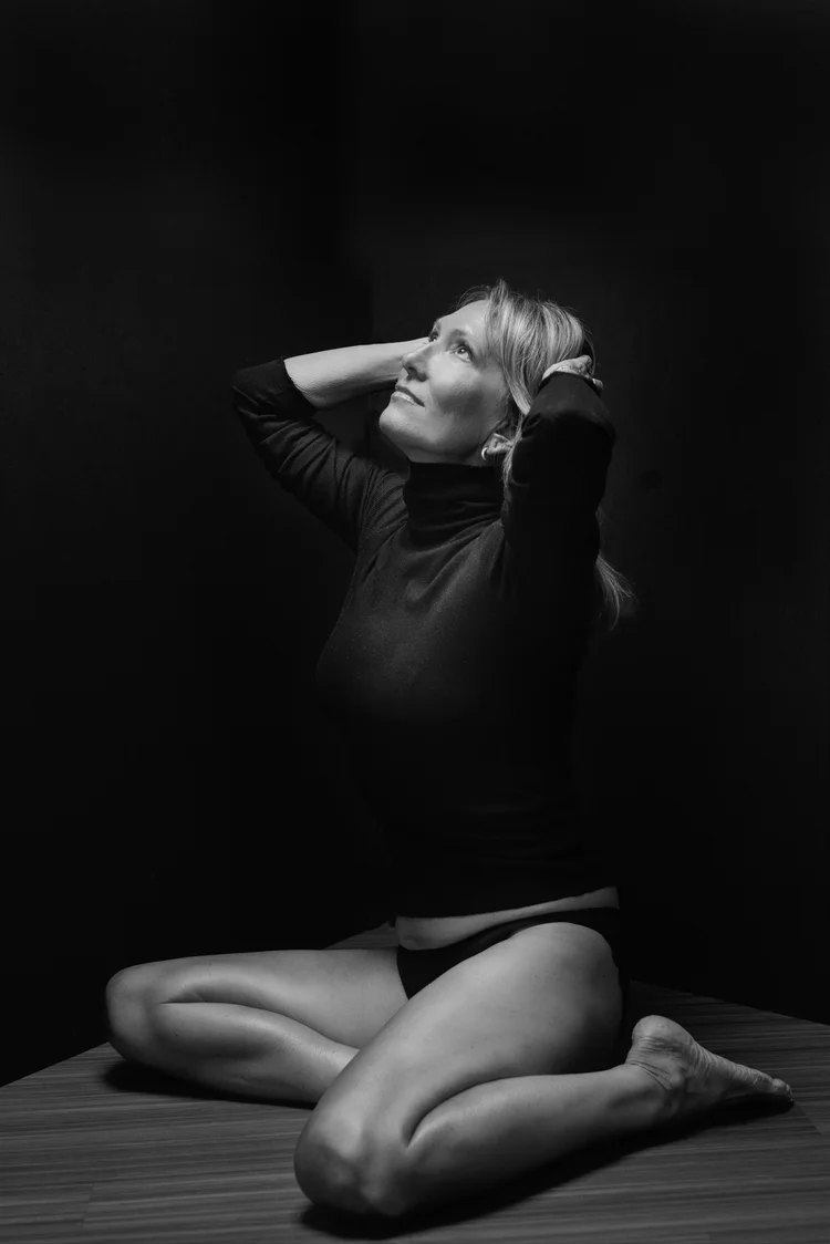 How to Prepare for a Boudoir Photo Shoot for Beginners