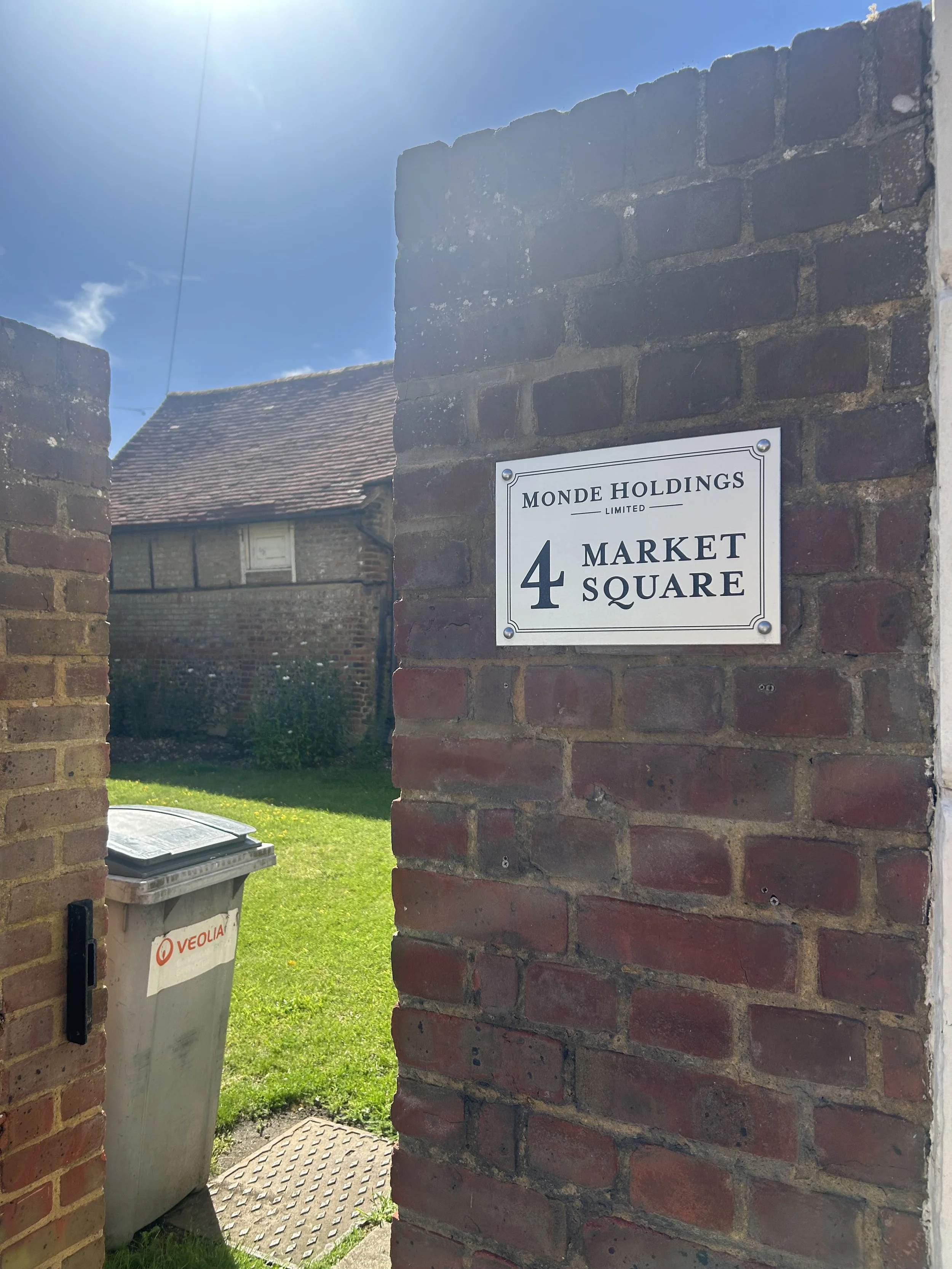 Discreet side street entrance to Amersham Therapy part of The Therapy Centre Group Ltd