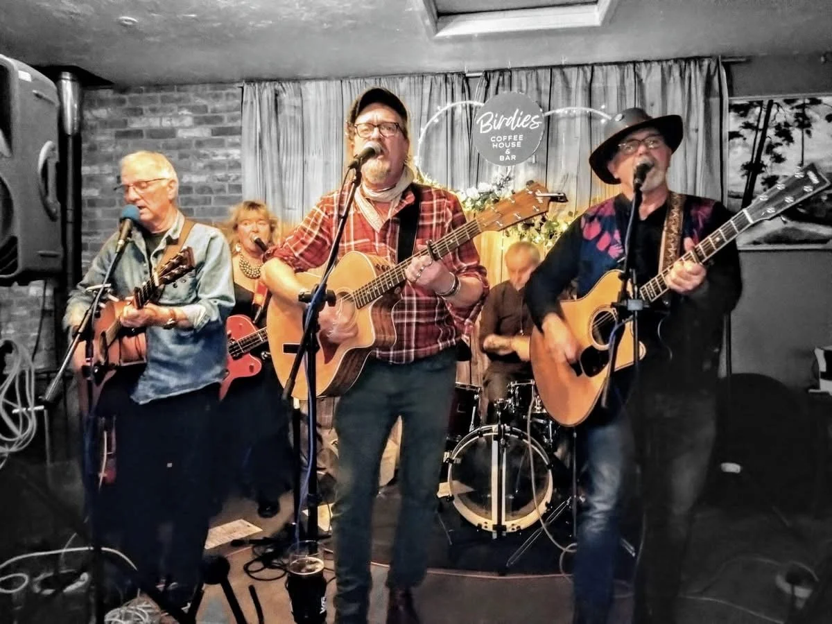 Free Live Music - Los Doritos