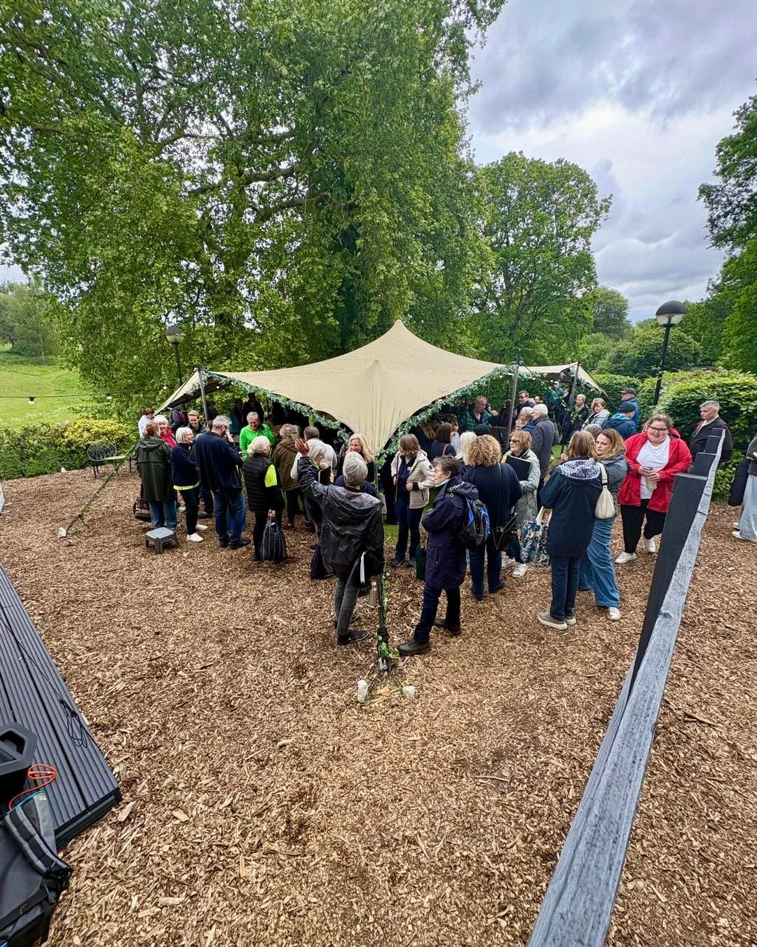 Thank you everyone who came along to support the fab Shuffle Tunes and their fundraising gig at Birdies afternoon, helping the raise money for a brilliant charity&hellip; cherrytreesuk ! We hope to see you later for tonight&rsquo;s Free Live music ni