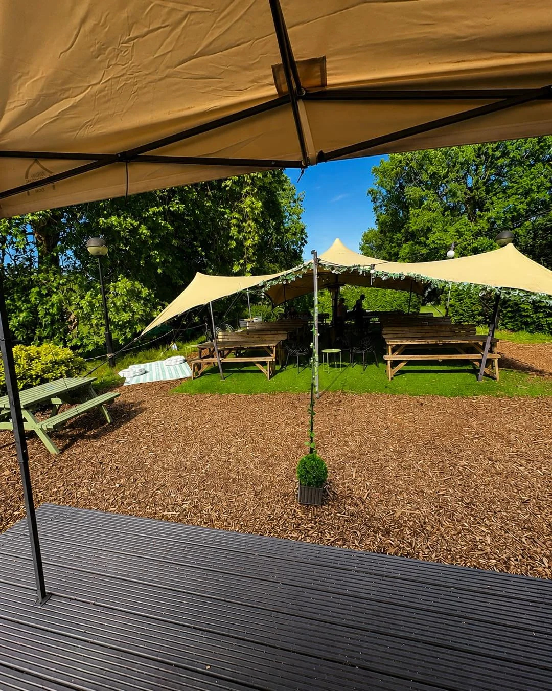 Are you ready for another great night at Birdies? ☀️🥂🍕

Tonight we&rsquo;ve got Bamboo Nation supported by Geoff Hiscott, with live music from 7pm.

The pizza ovens are fired up, the drinks are cold, and we&rsquo;re already open and ready for a bri