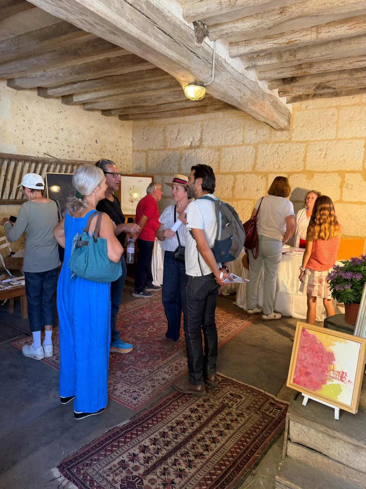salon-de-fretay-2026-exposition-communs-poutres-tapis-visiteurs.jpeg