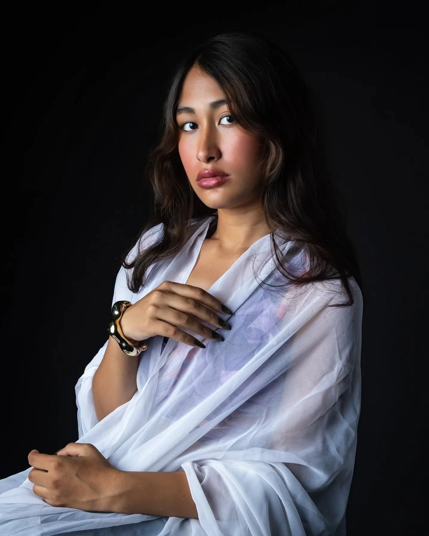 ✨ Wandering Focus #33: Studio sessions with Cimrika.
DM me for collaboration or studio sessions here in Kathmandu.

#studiosession #model #modelagency #kathmandu #nepaligirl