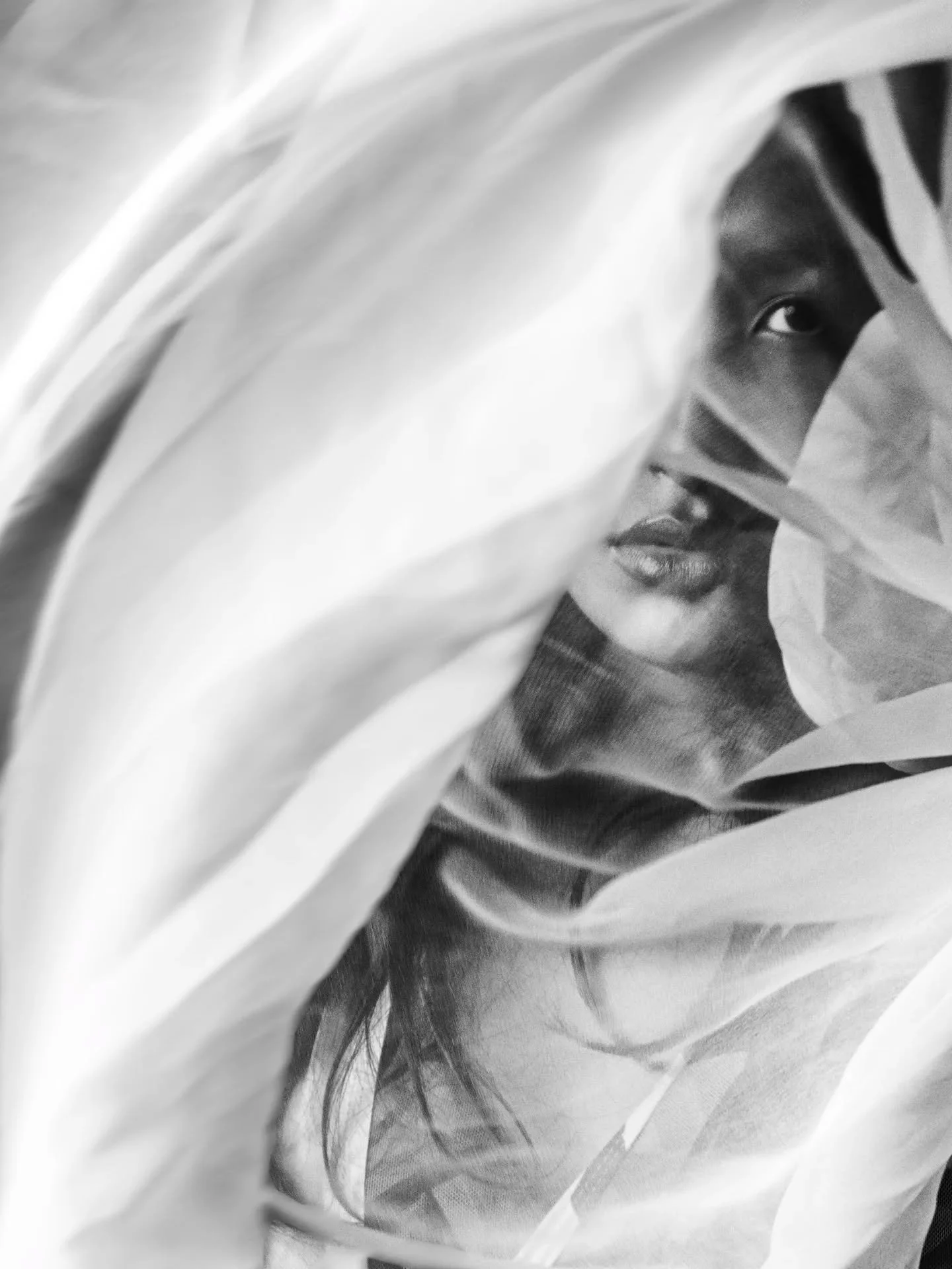 ✨ Wandering Focus #36: There's a moment in every shoot where you stop being just &quot;the person with the camera&quot; and start creating something that didn't exist before.

This was one of those moments.

Studio sessions can feel formulaic sometim