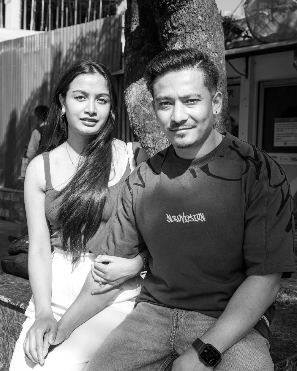 ✨ Wandering Focus #42: Stopped this couple on the street. Here's what we captured.

#nepal #kathmandu #streetportraits
