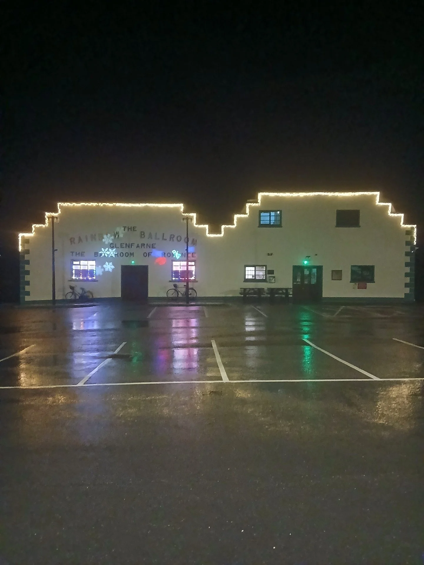 Our final social dance of 2025 took place last night, Sunday December 21st, with over a hundred dancers filling the floor to the wonderful sounds of Jackie Bannon and Michael Cleary.

Coming up next, don&rsquo;t miss our first St Stephen&rsquo;s Nigh