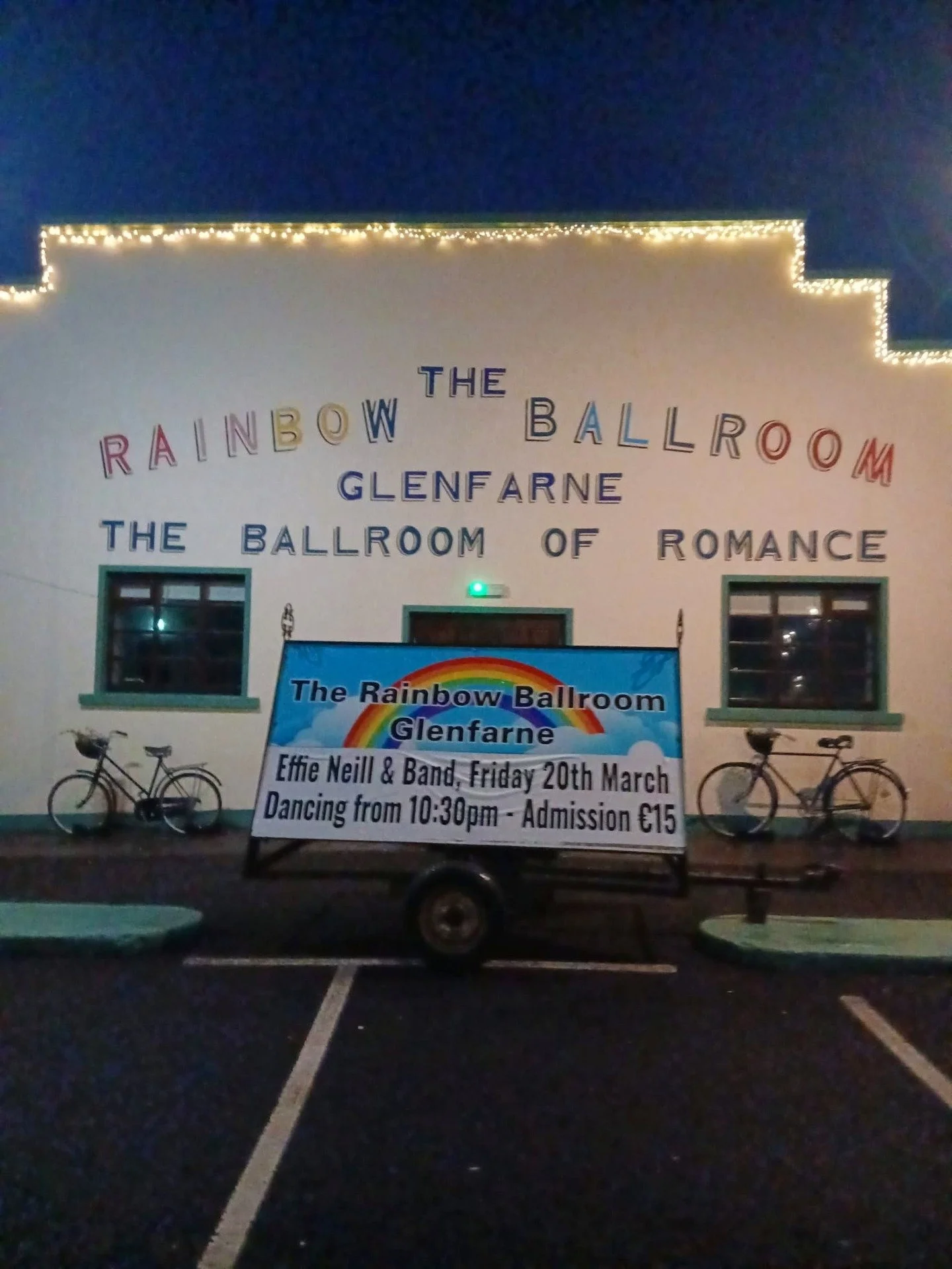 The excitement is getting real! Only ONE DAY TO GO until Effie Neill arrives at The Rainbow and we just can't wait.

See you all for a fab night's entertainment, you won't want to miss this one.

Friday March 20th
Doors open 9:30pm, dancing from 10:3