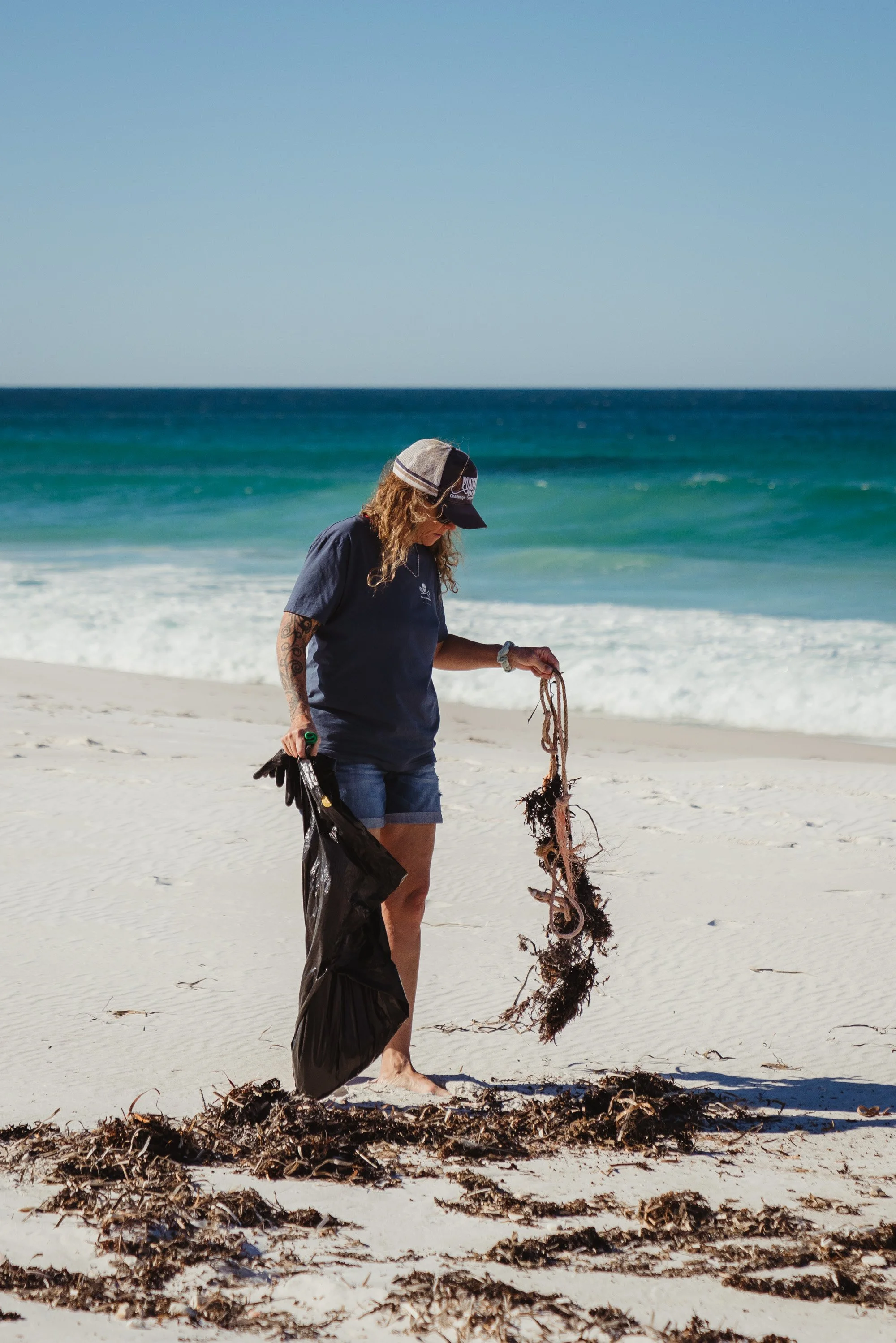 Event-BluebackBeachCleanup-June24-75.jpg