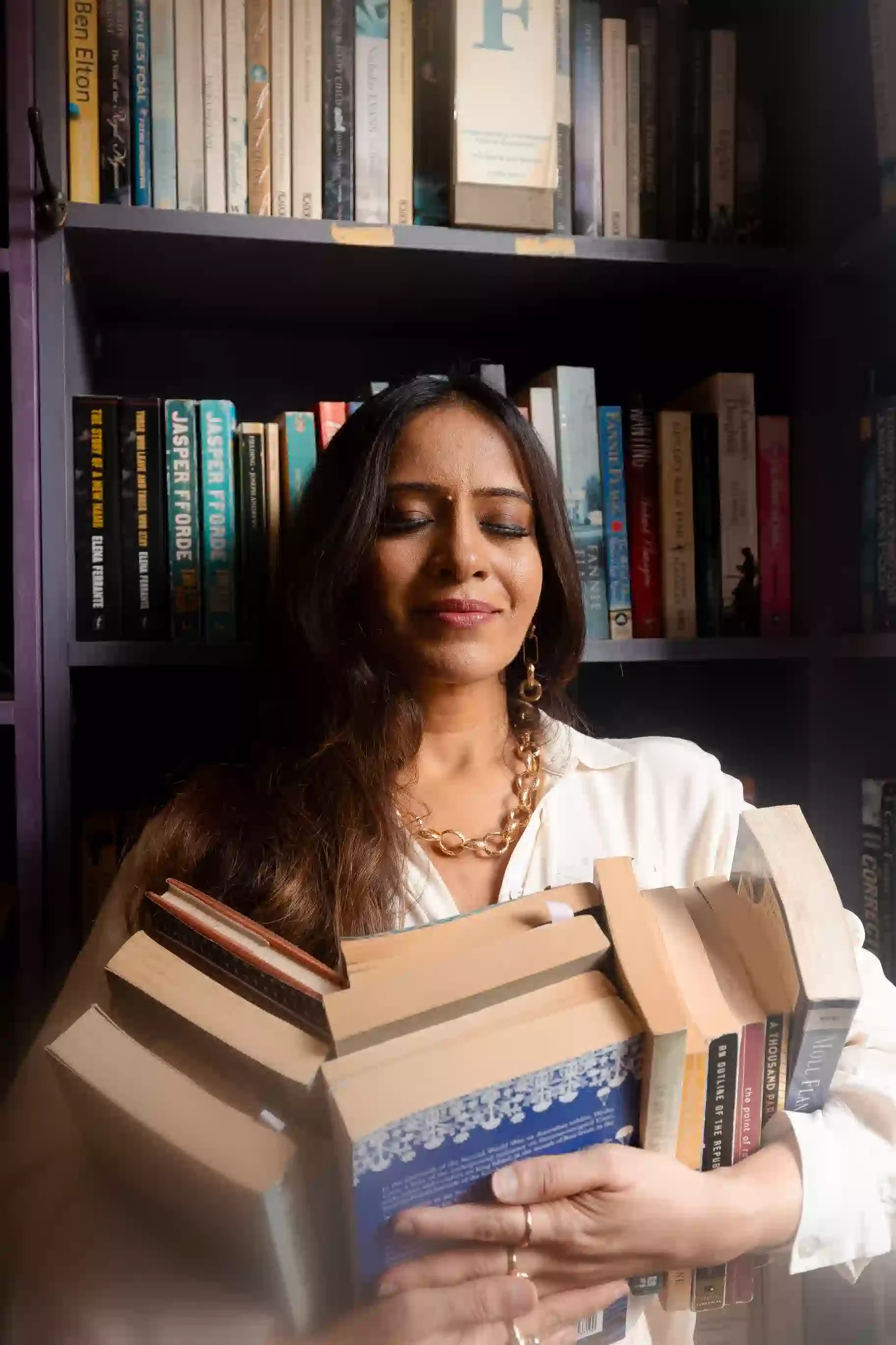 Cosmic Akashic Records 1:1 session with Samridhi Purohit — reveal your soul blueprint, clear karmic blocks, and receive precise spiritual guidance with limited monthly availability