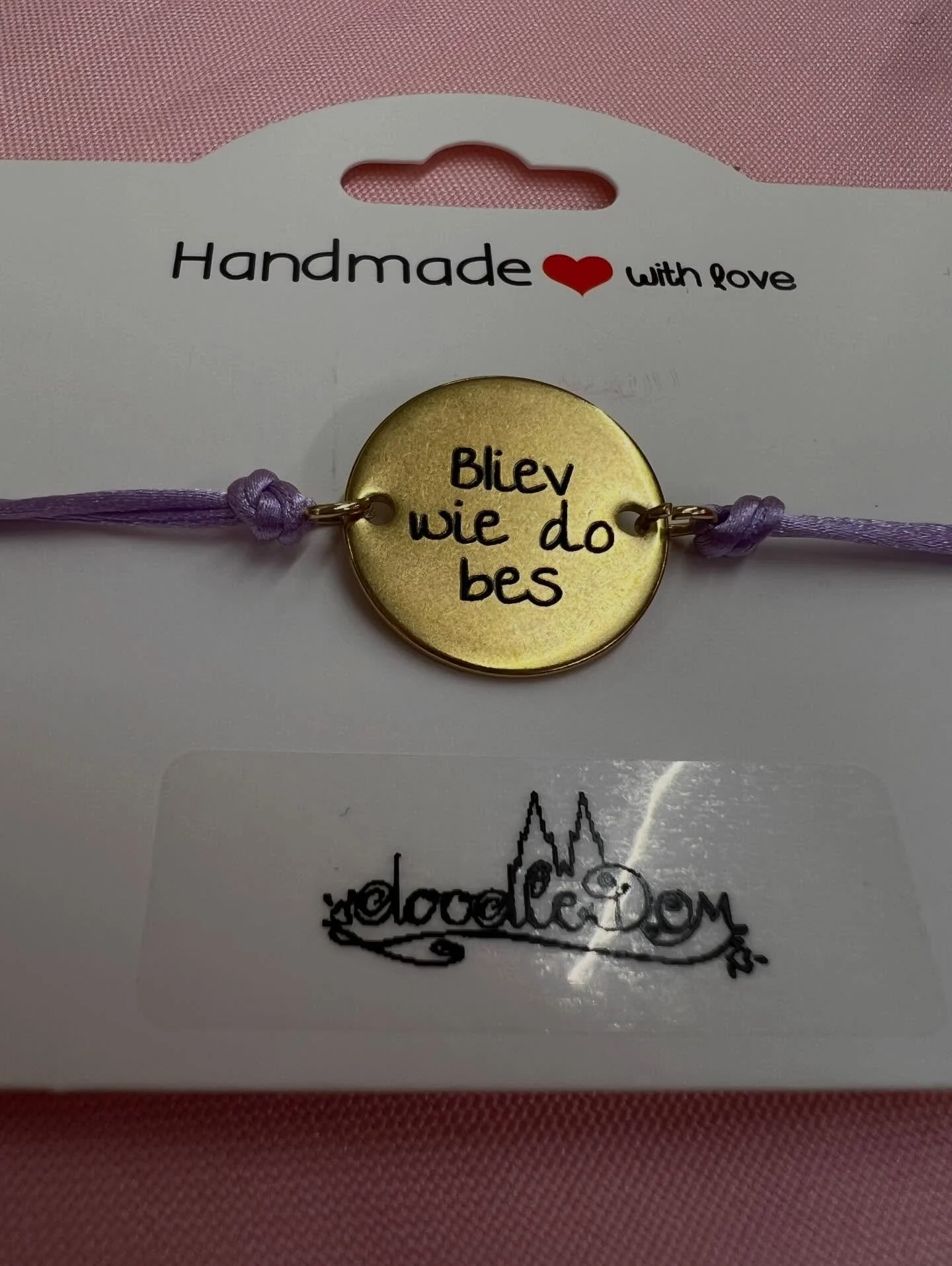 Ganz neu ab sofort bei uns: Gravierte Freundschaftsarmb&auml;dchen aus Edelstahl f&uuml;r 12 &euro; das St&uuml;ck

#echtefr&uuml;nde #blievwiedobes #k&ouml;lschefrohnatur #handmadewithlove❤️ #madeink&ouml;lle