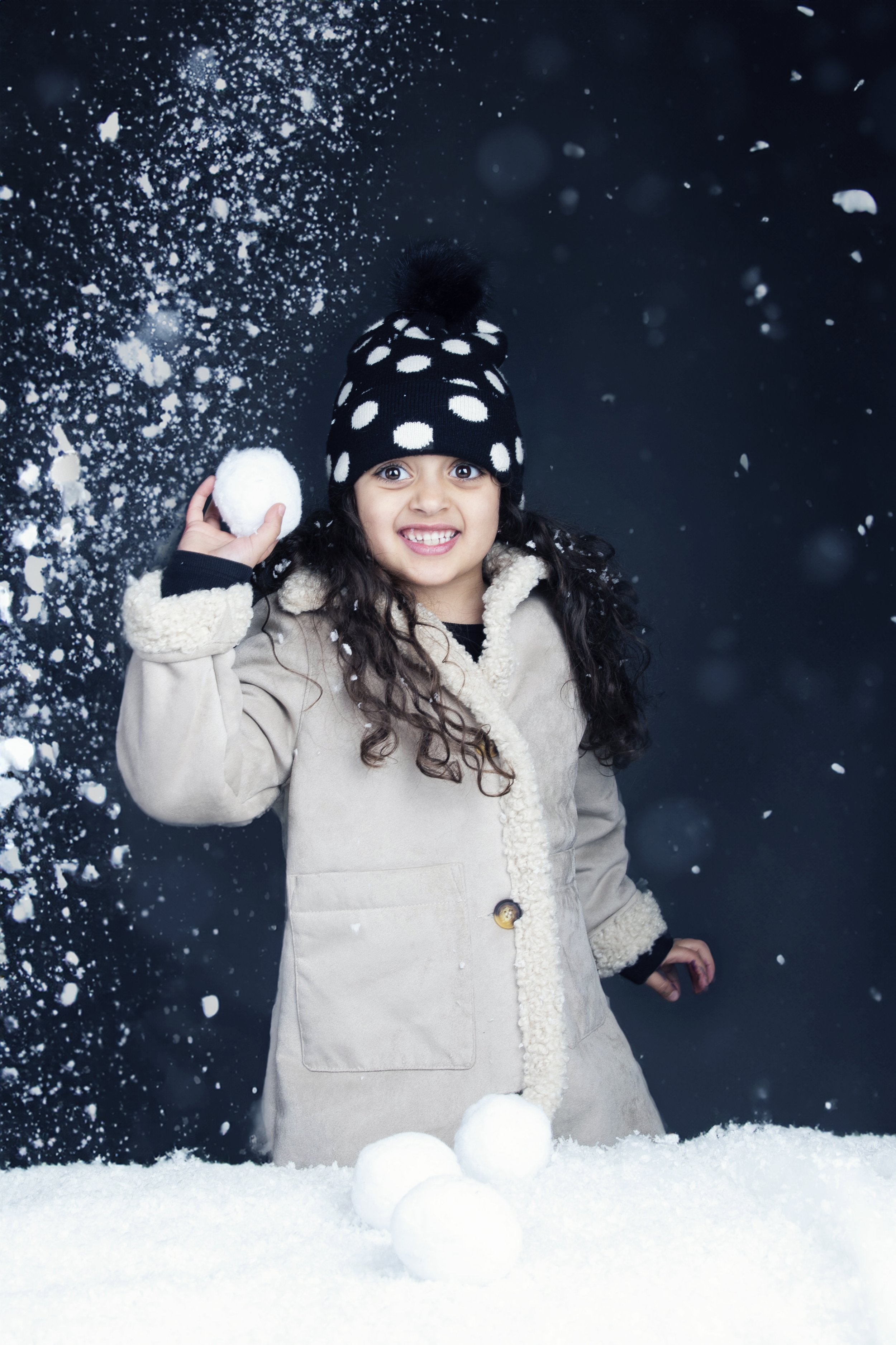 CHRISTMAS_photoshoot_SNOW_london_01.jpg