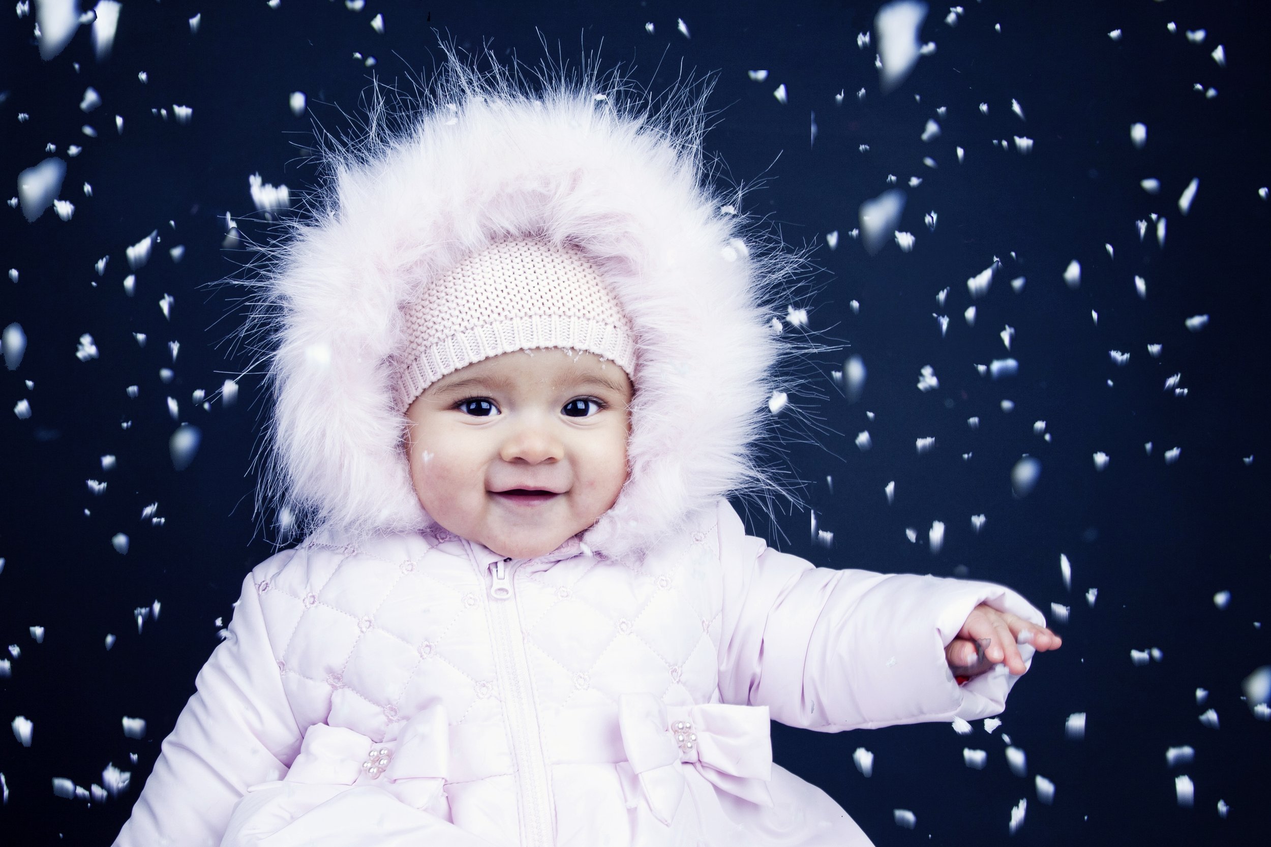 CHRISTMAS_photoshoot_SNOW_london_02.jpg