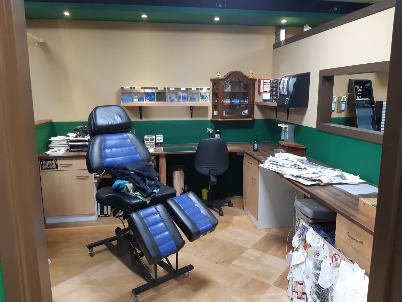 tattoo-shop-alphen-aan-den-rijn-17.jpg