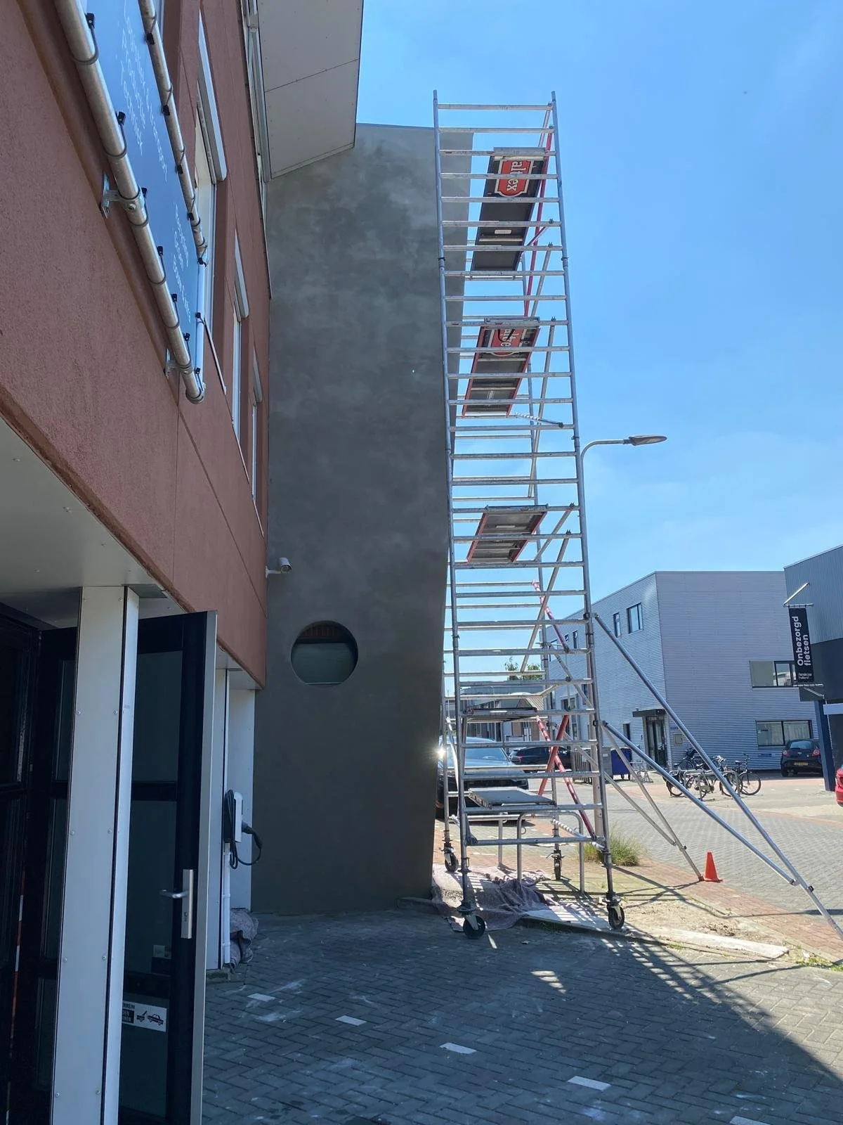 reeuwijk-stucwerk-buitengevel-14.jpg