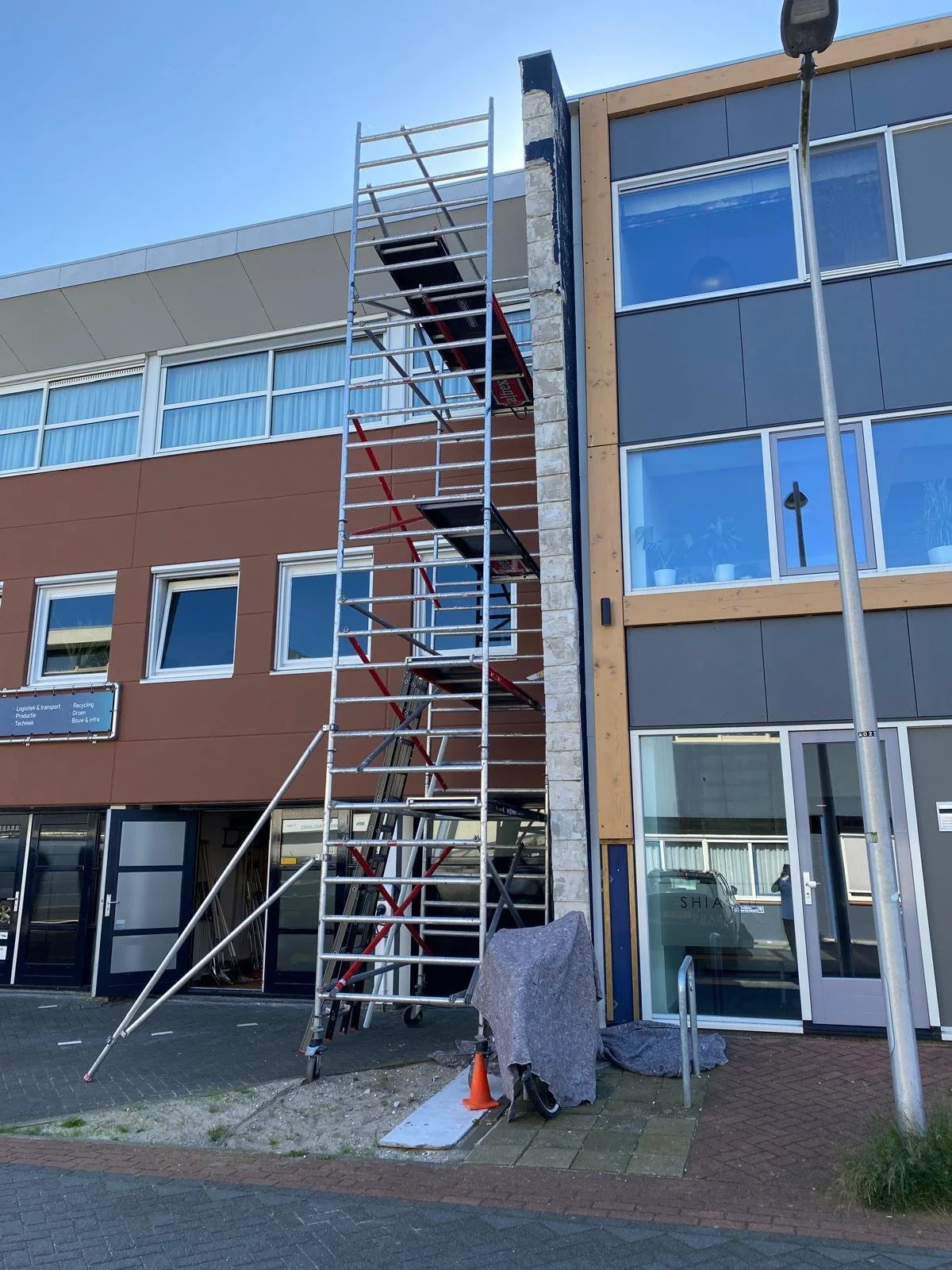 reeuwijk-stucwerk-buitengevel-05.jpg