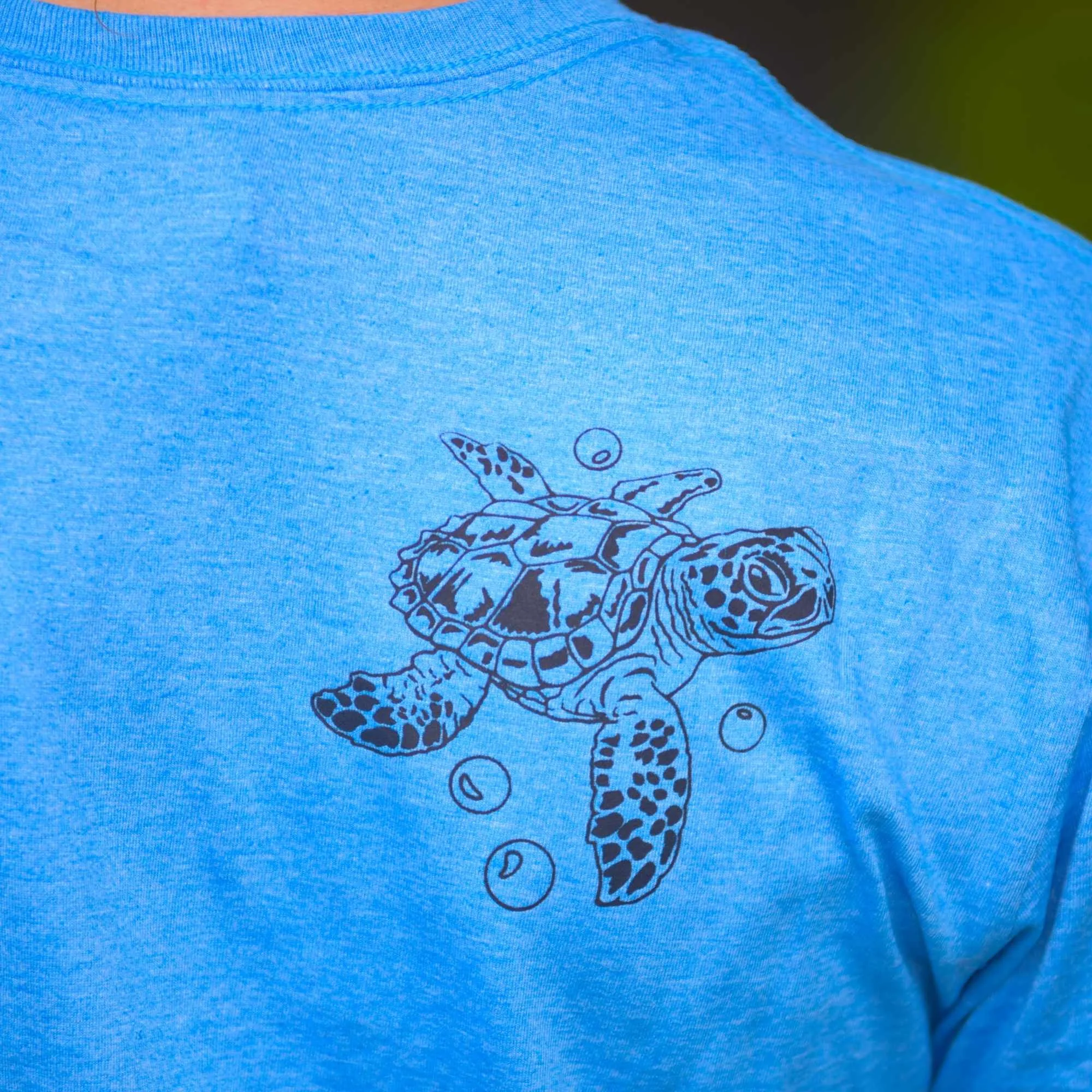 G sea turtle anemone shoulder.jpg