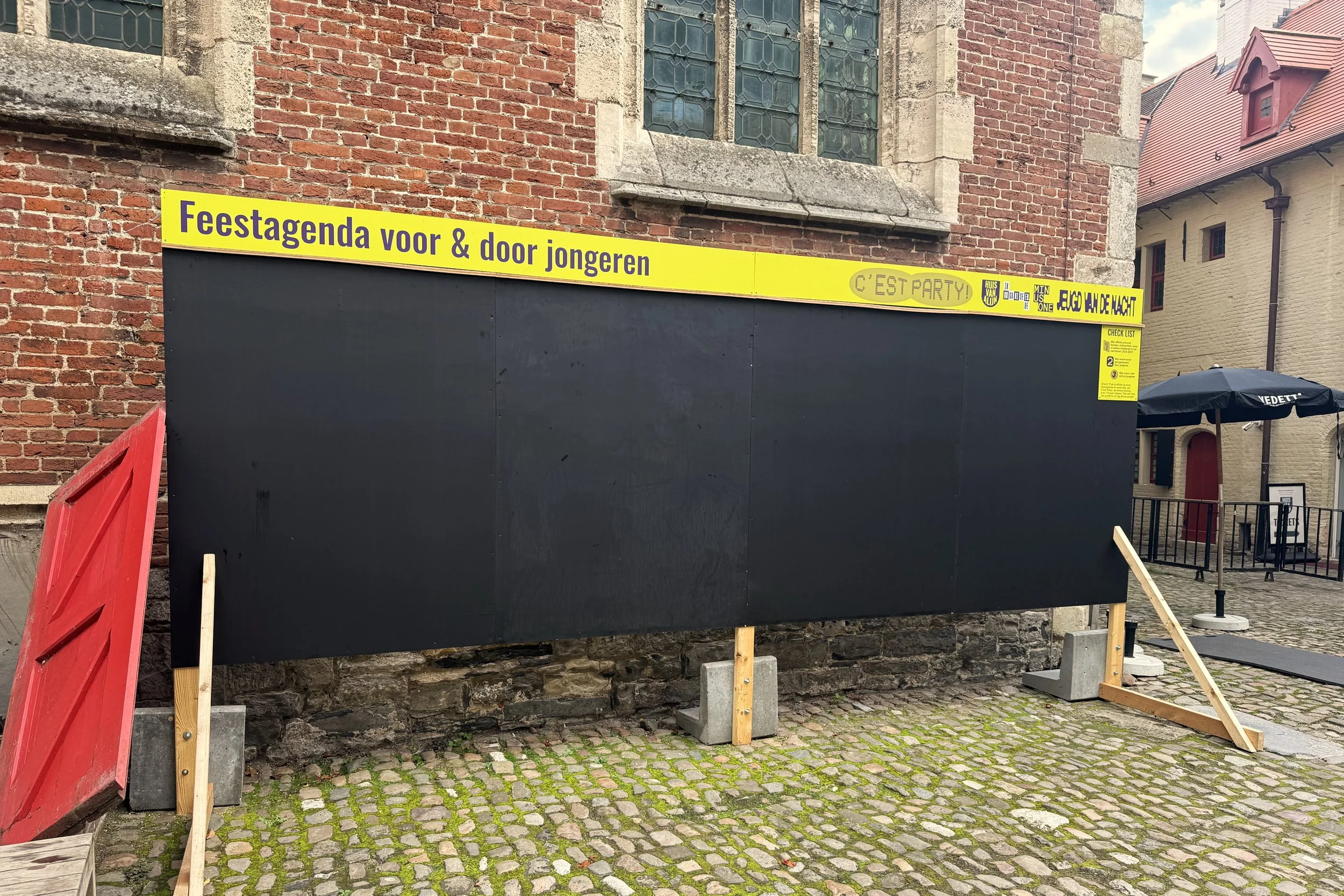 Affiches gezocht in Huis van Alijn