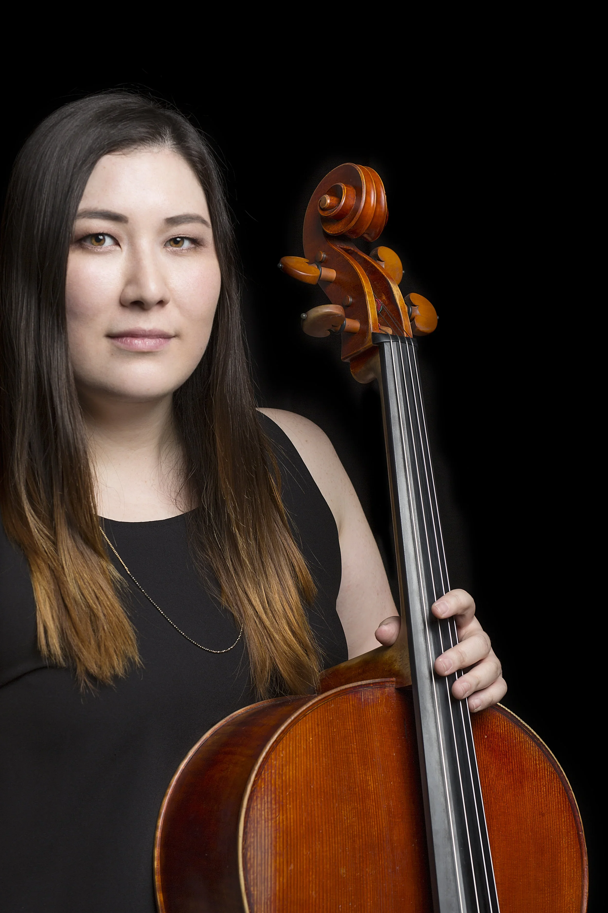 Kristen Wojcik, cello