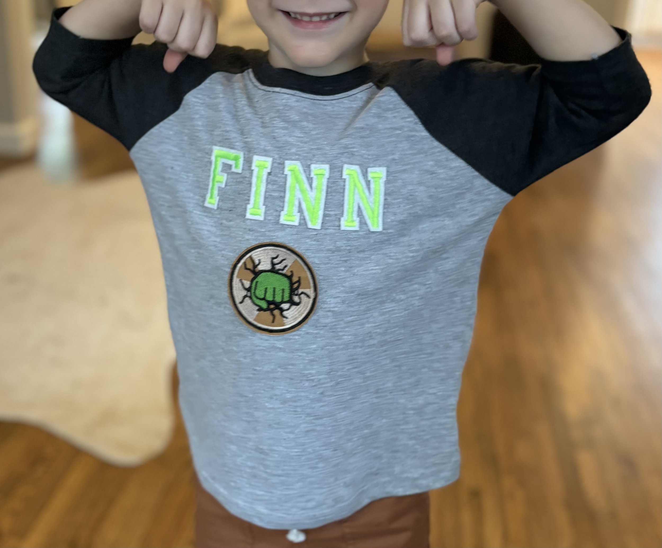 Custom youth patch tshirt