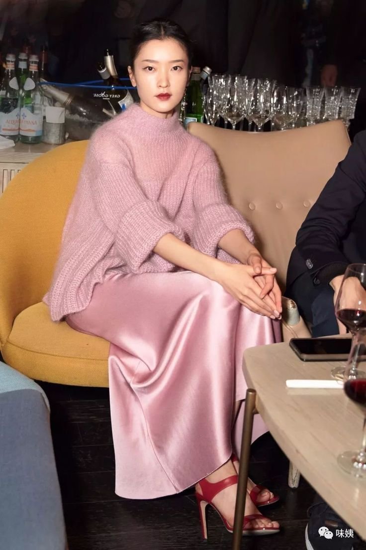 finding your style pink.jpg