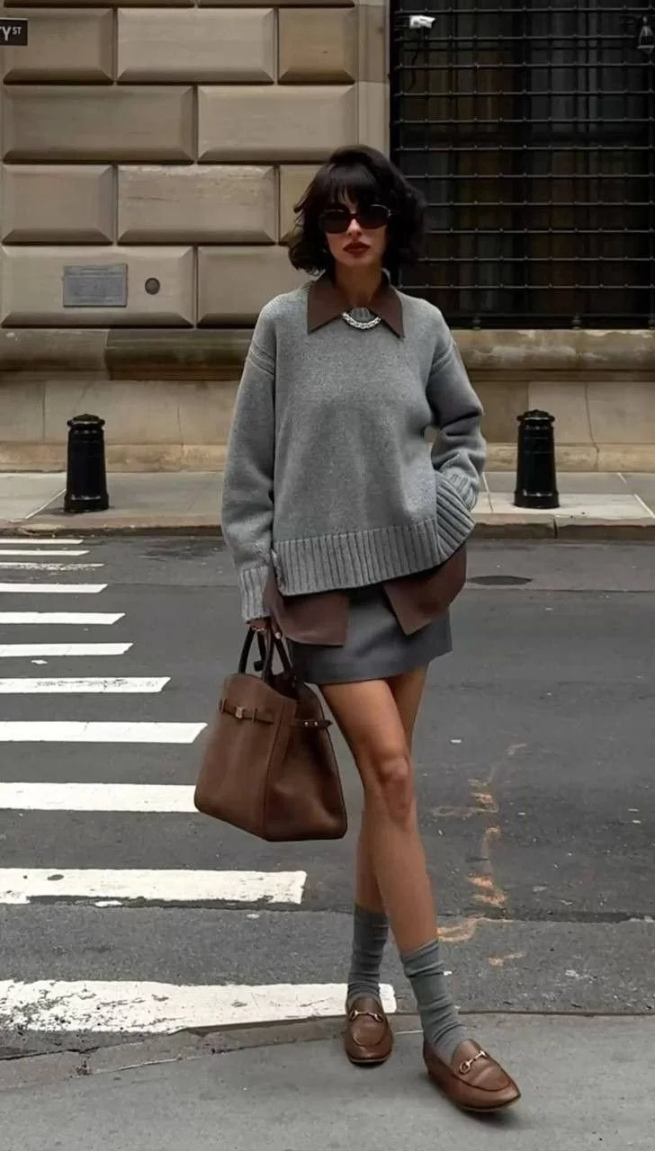 outfit proportions short skirt.png