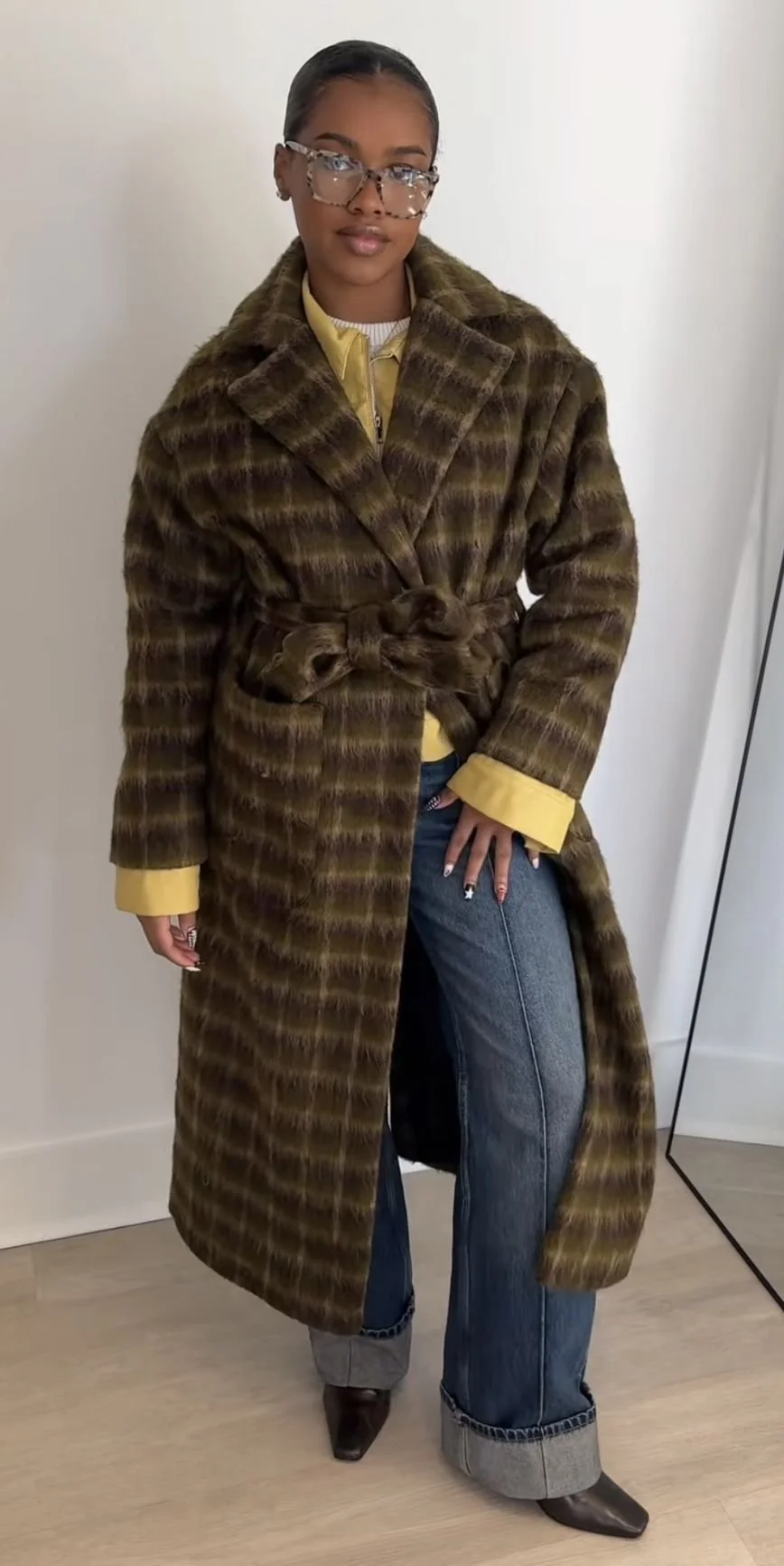 outfit proportions patterned coat.jpg