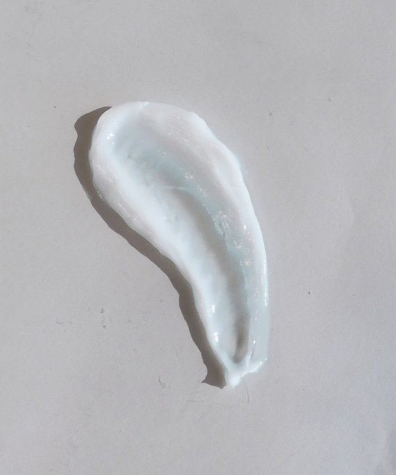 ageless skin moisturizer smear.jpg