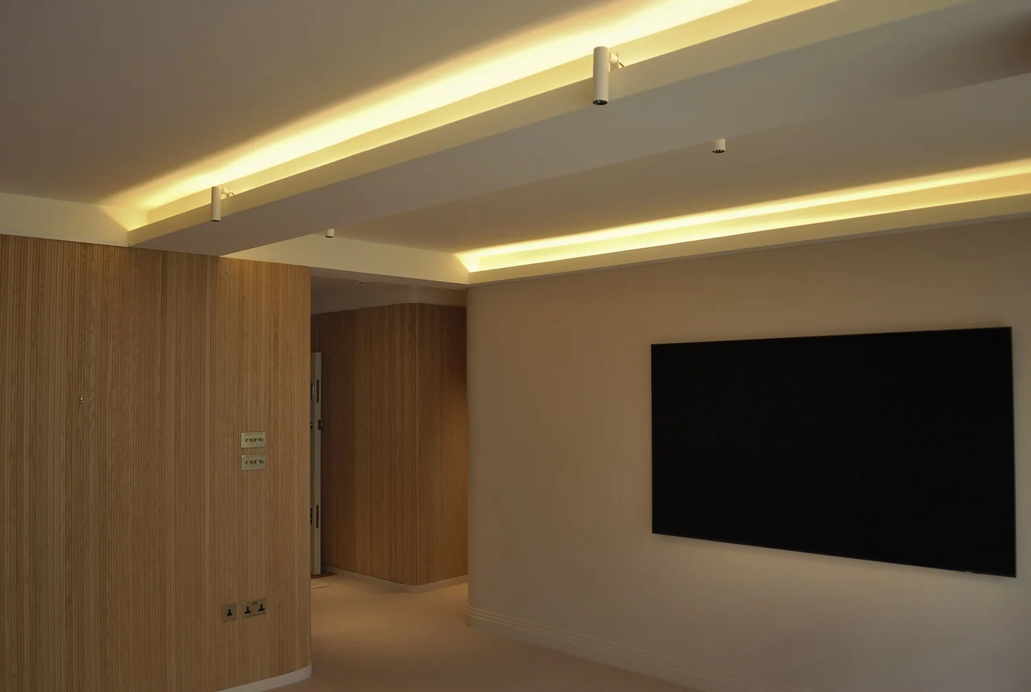 Completed room in the Sloane Square residential refurbishment