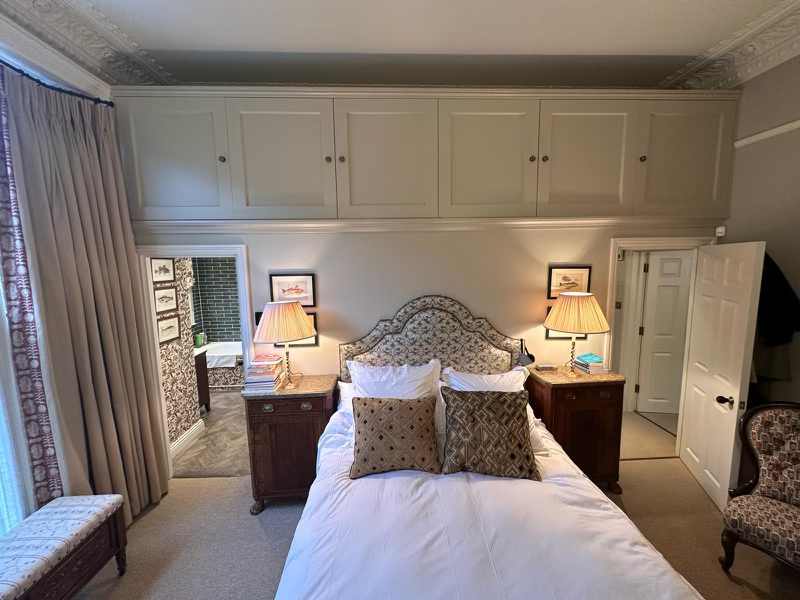 Interior finishing work in a Notting Hill Gate London home