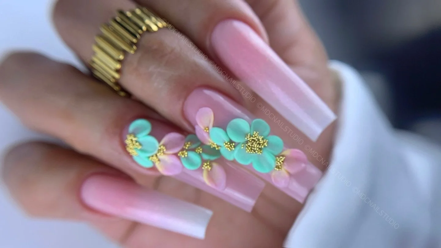 🌸 feliz viernes 

Acr&iacute;lico princess 
Monomero EMA
Extreme gloss 
Base 7 en 1 
@myfit_nails_llc 
10% Code MDC