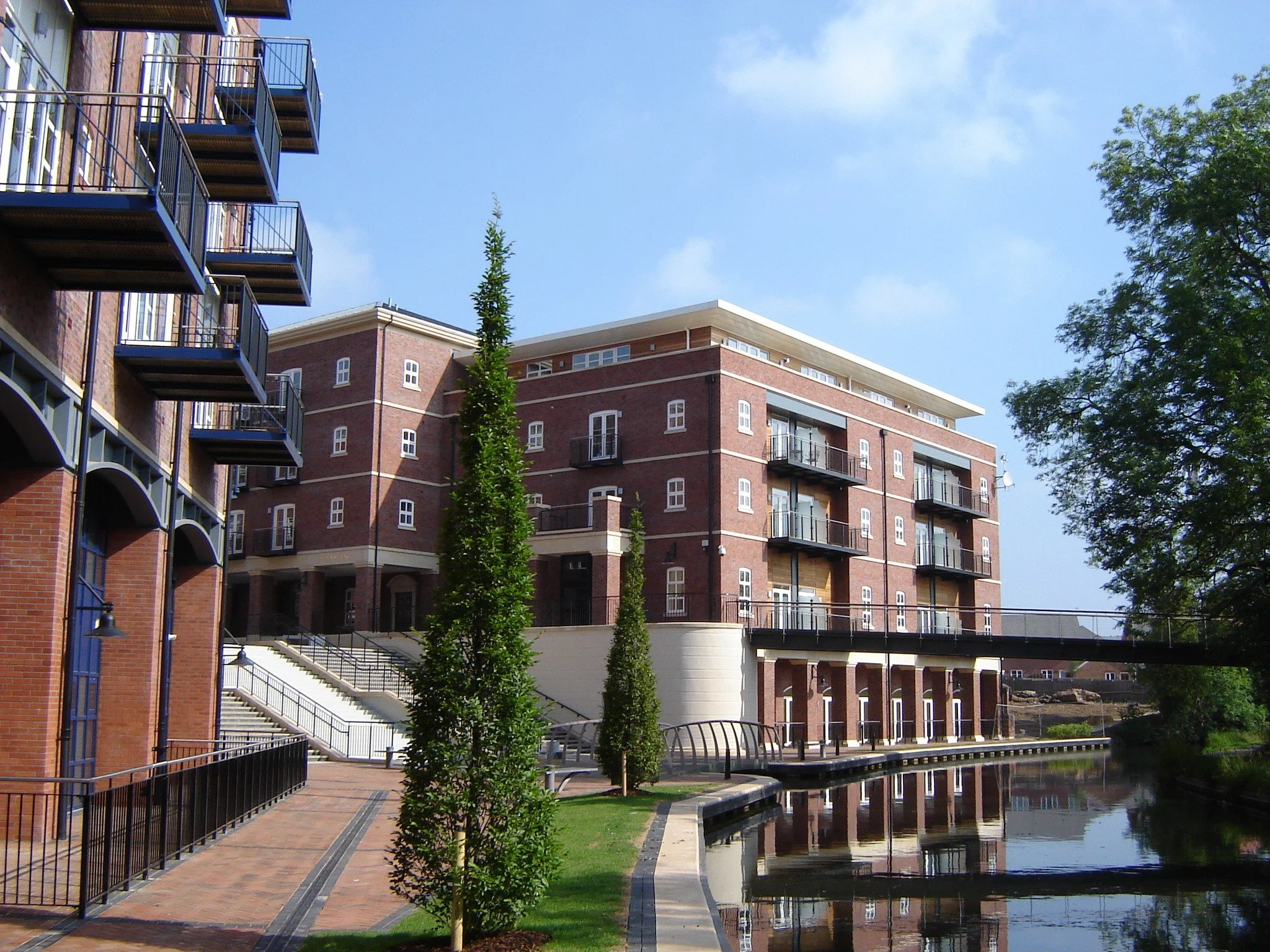 Dickens Heath.jpg