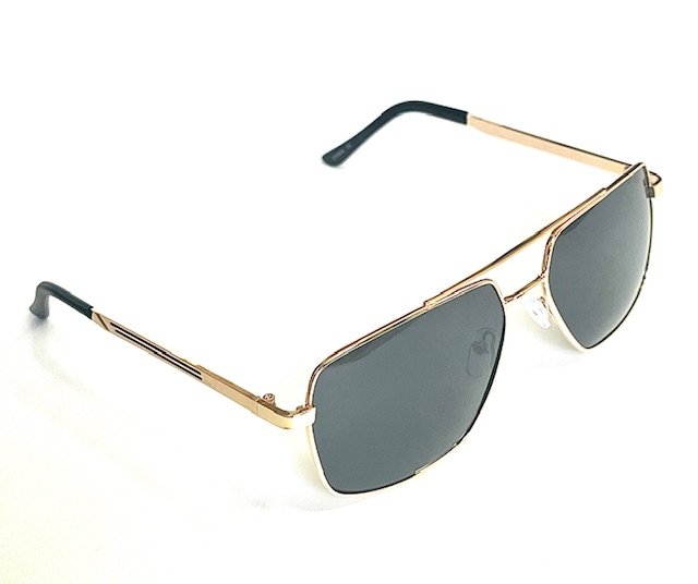 AF Gold Frame black lens right.jpg
