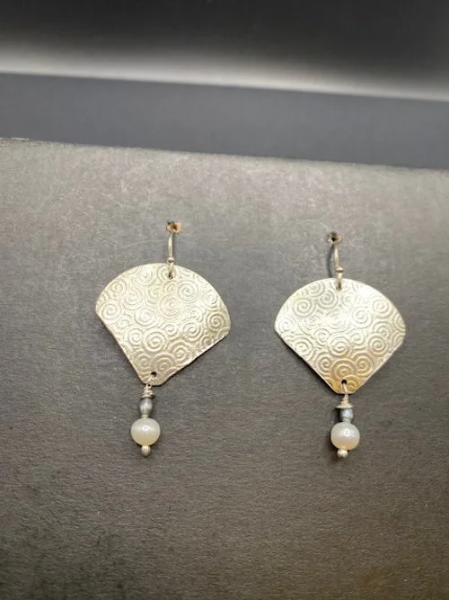 $125 | Earrings: Sterling Silver / Pearl bead