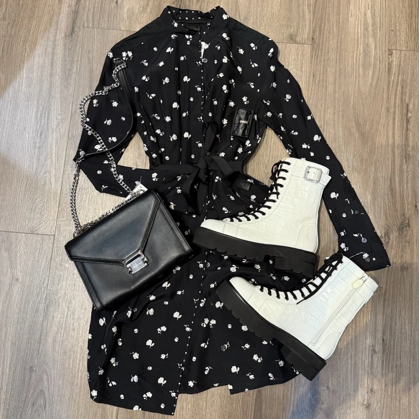 Shop #TheLuxeEra 🖤✨