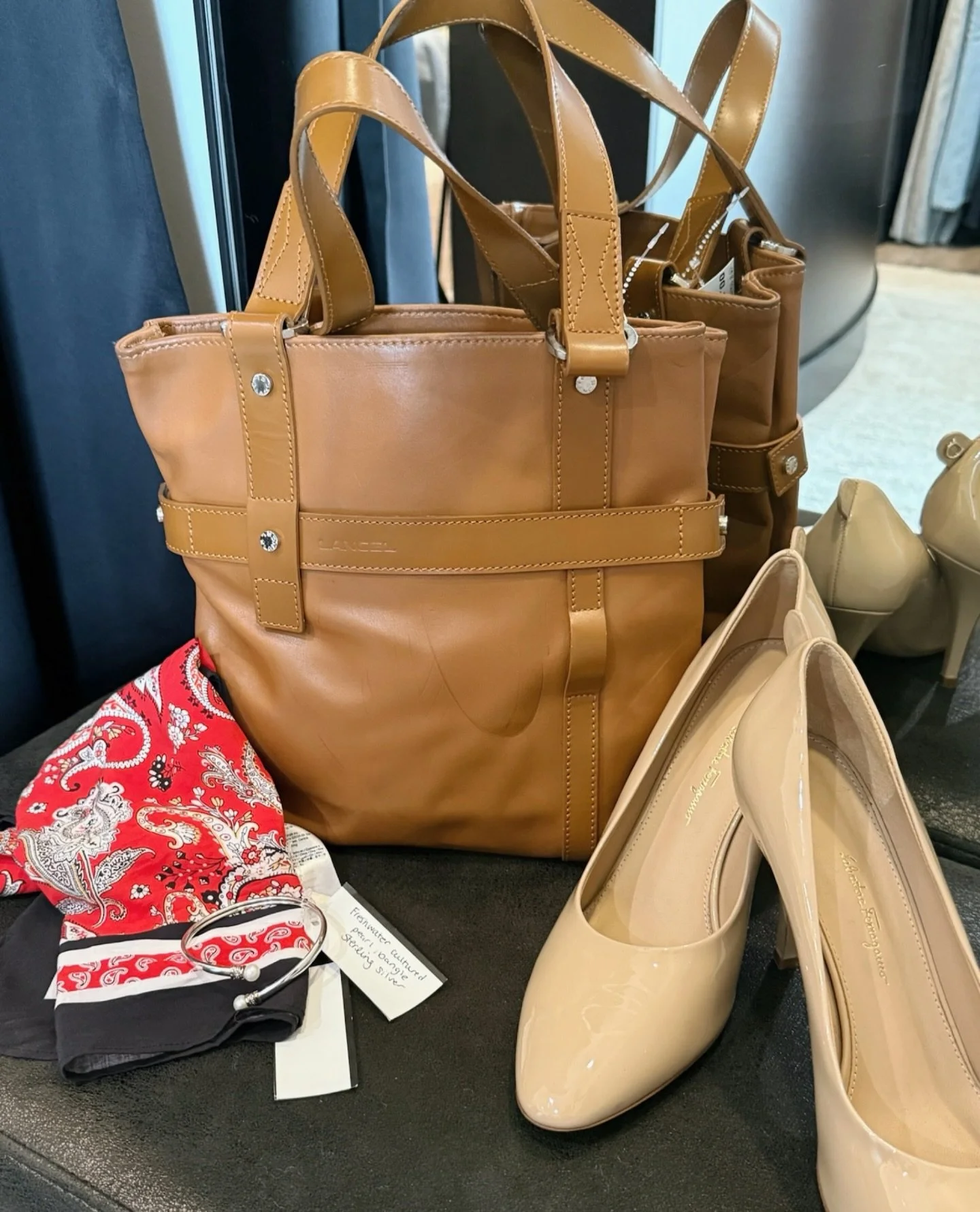 Shop #TheLuxeEra &amp; don&rsquo;t forget about our online shop too! Link in bio 🌞