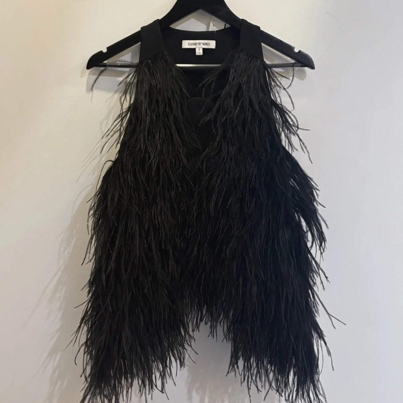 LUXE LADIES ✨ (+ gents) COME SHOP!