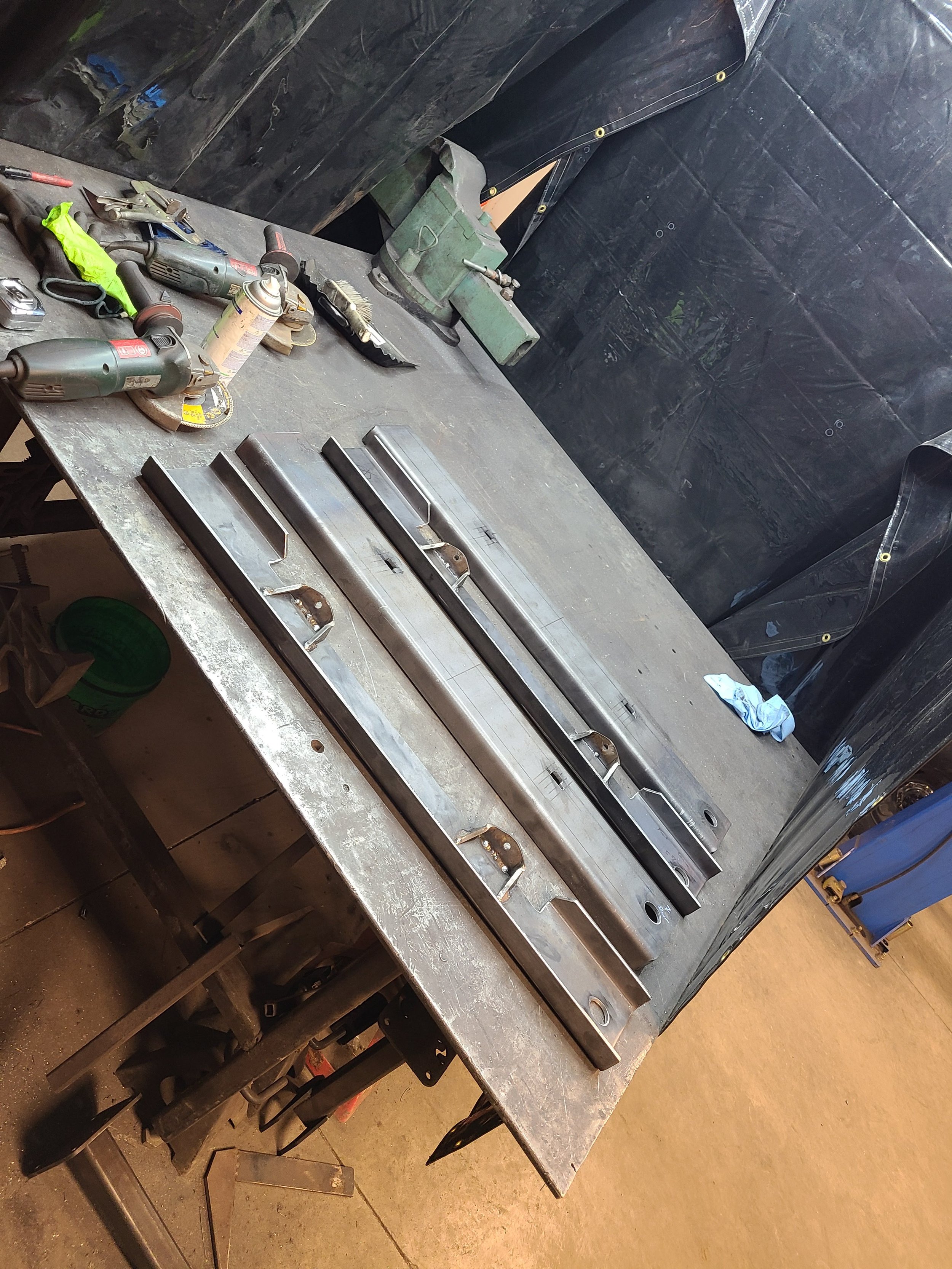 Rear Fuel Tank Cross Member Kit