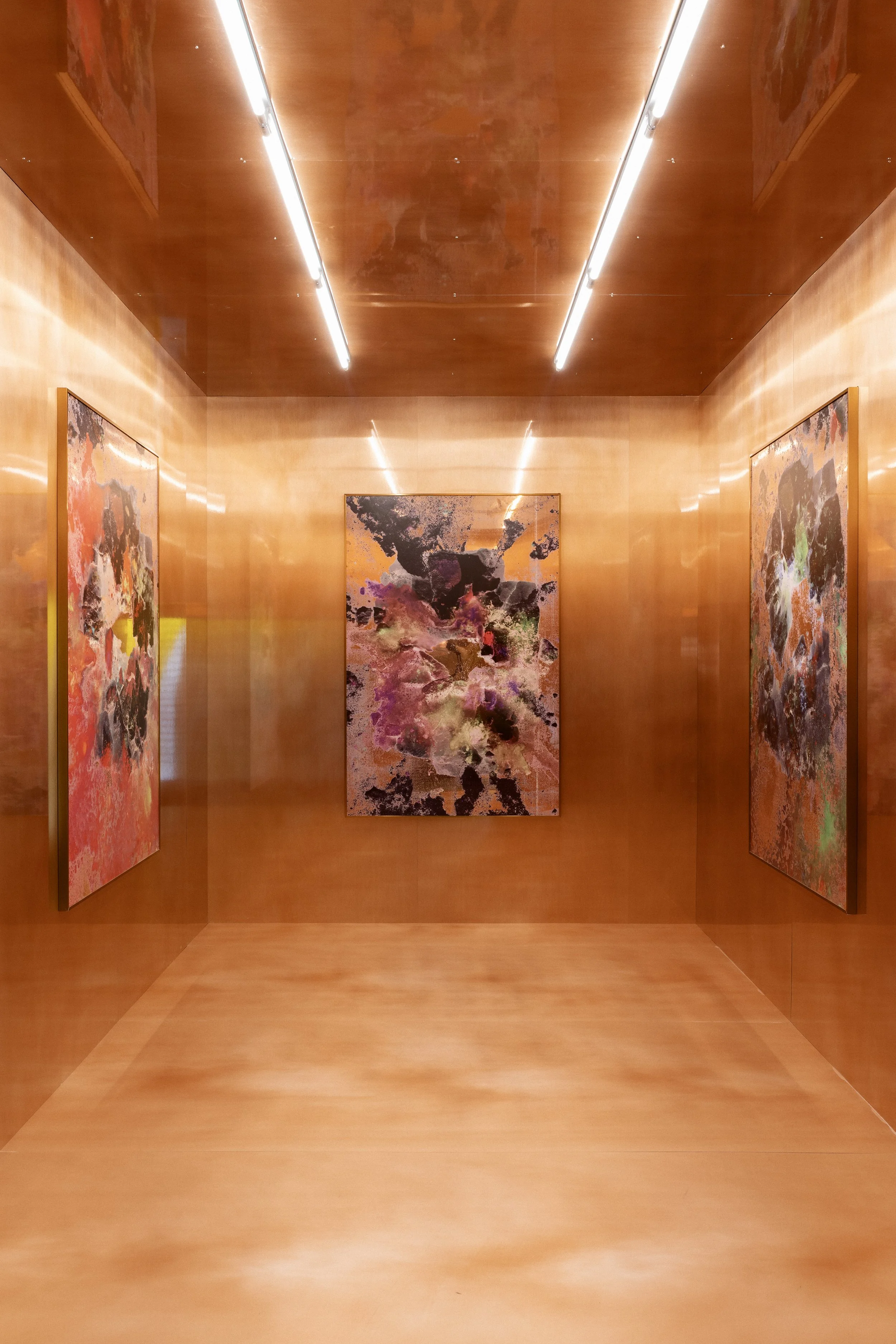 Freeman & Lowe_Colony Howl_ARoS_06.jpg