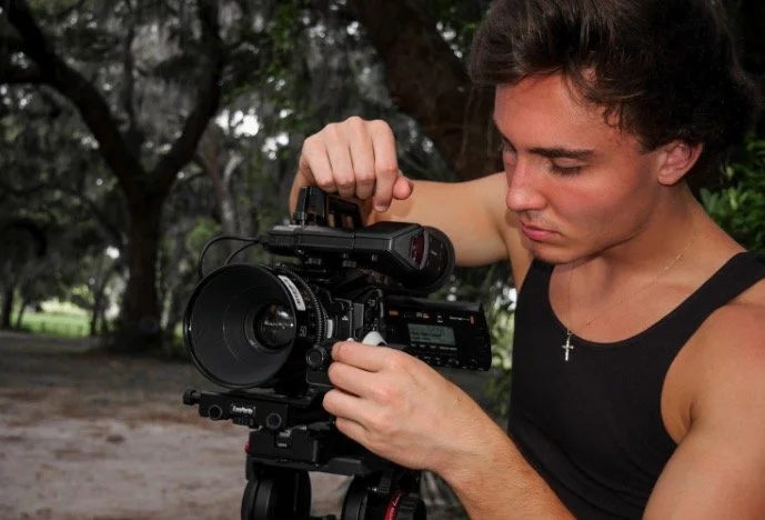 Local man’s YouTube channel getting noticed