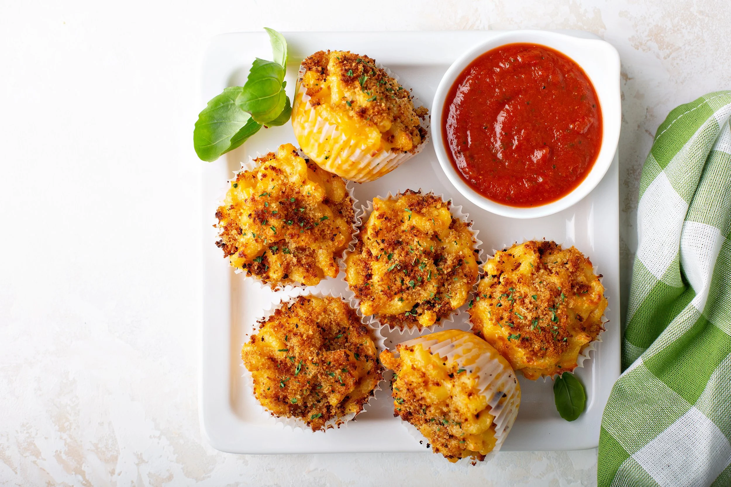 Mac and Cheese Poppers