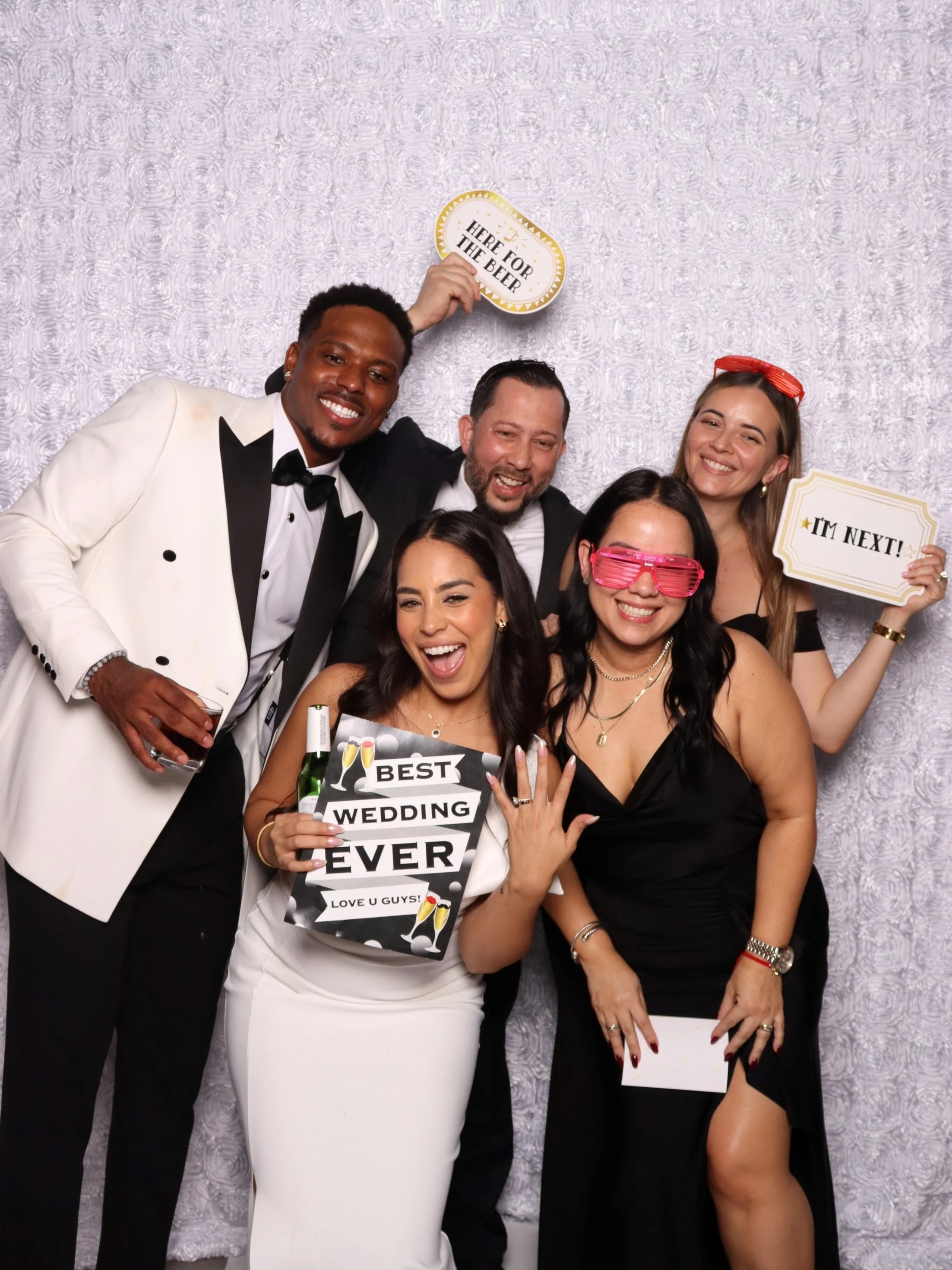 Stephanie-Verrmar-Weddings-PhotoBooth2024-01-16_141738549.jpg