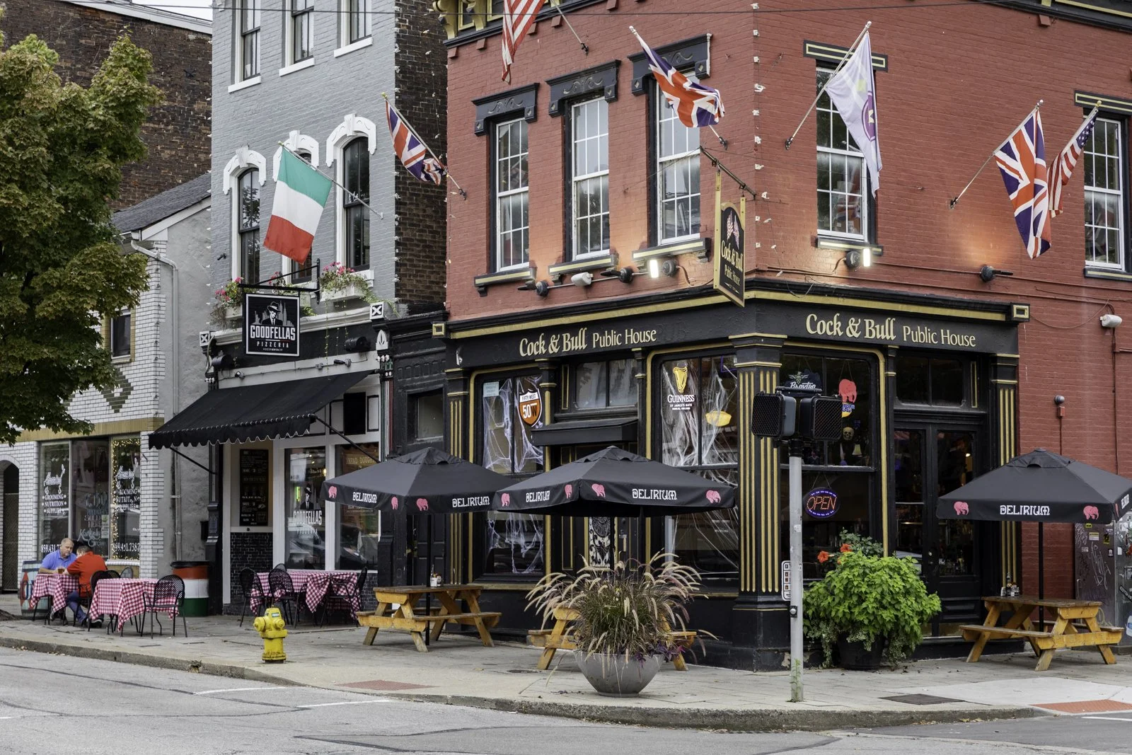 Northern Kentucky is known for its commitment for historic preservation, mixing heritage buildings with modern architecture.