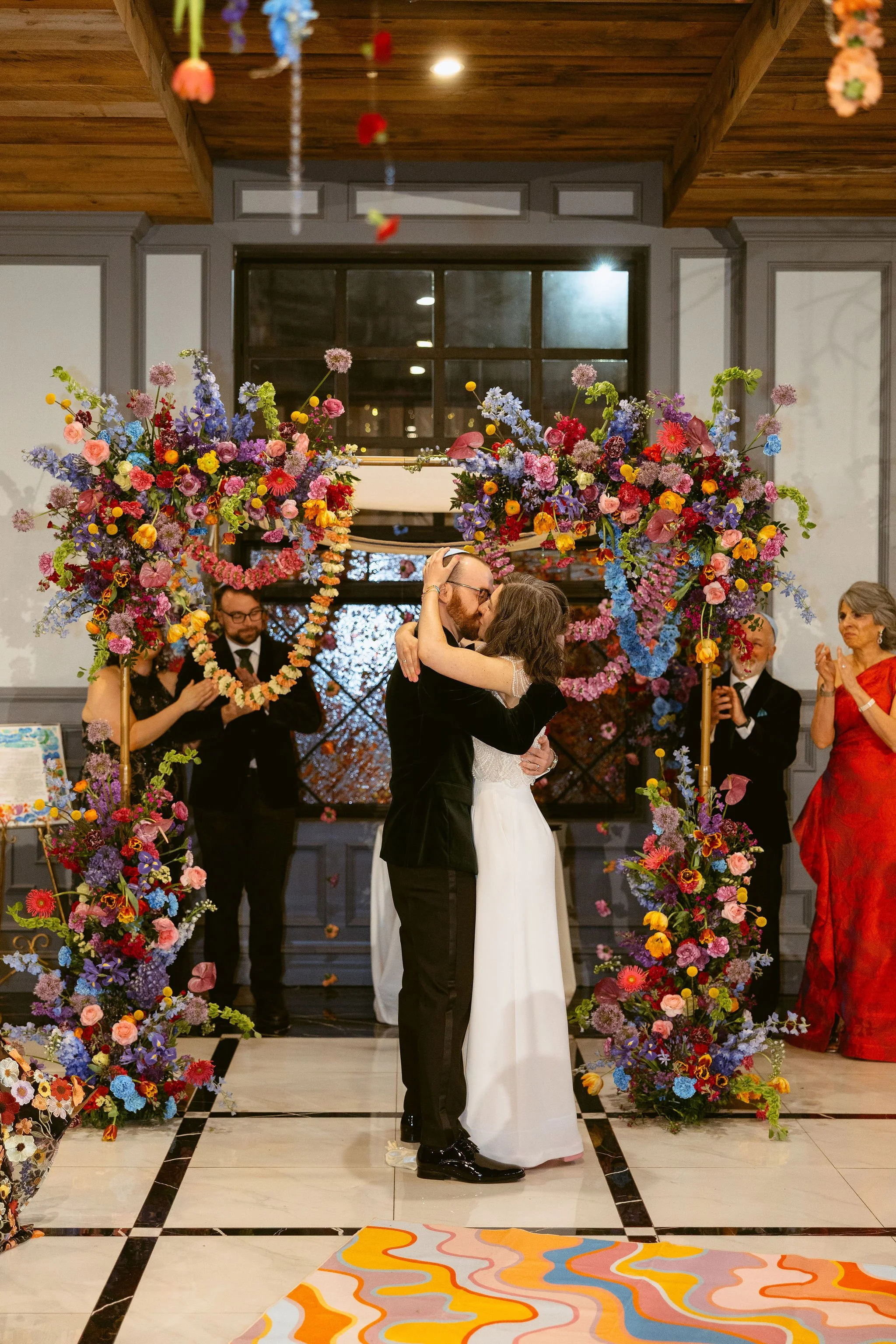 Photo: Kylee B. Photography / Florals: Woodland Floral Design Co. / Venue: The Logan Inn