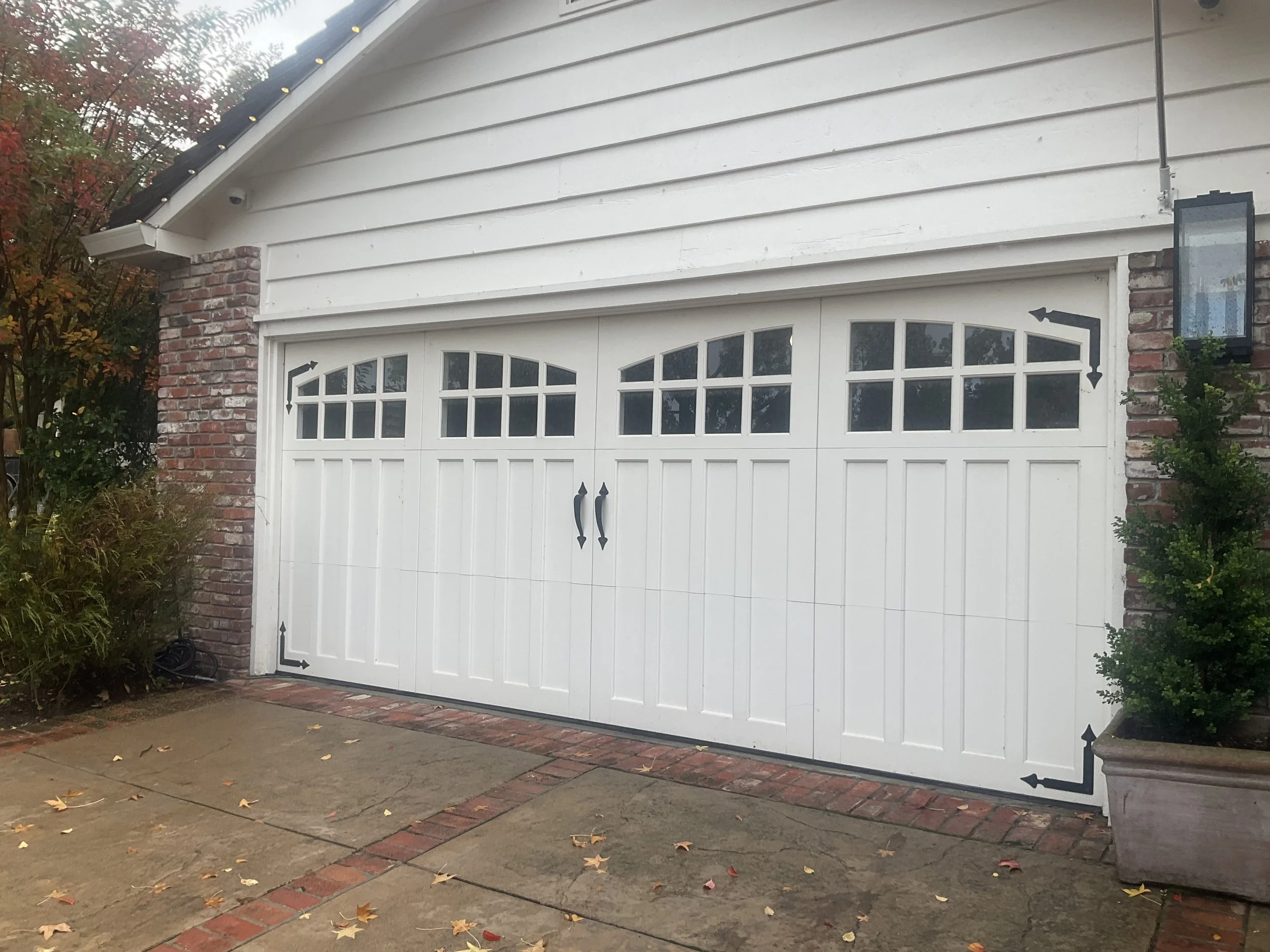 Garage door spring replacement for carriage house garage door in Alamo, CA