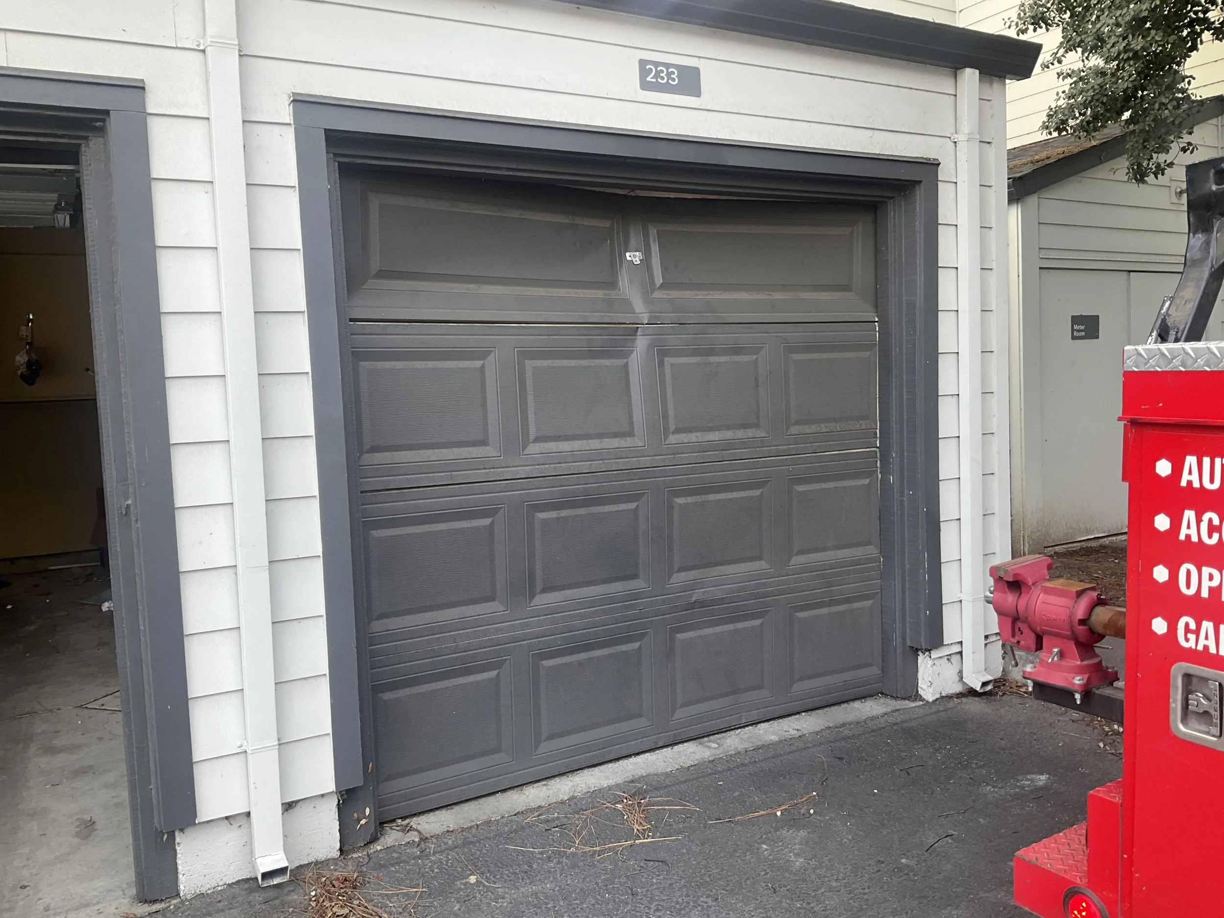 Garage door damaged in Pleasanton, CA