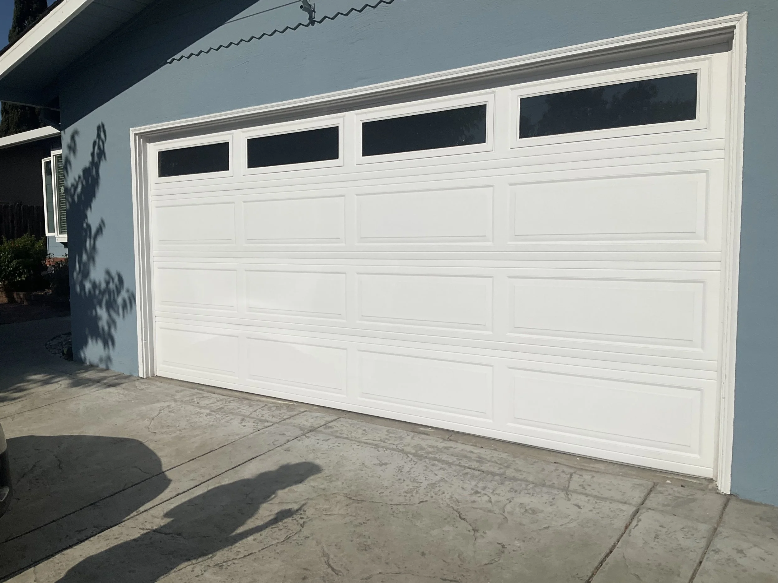 R&S Concord repaired a noisy garage door in Pacheco, CA