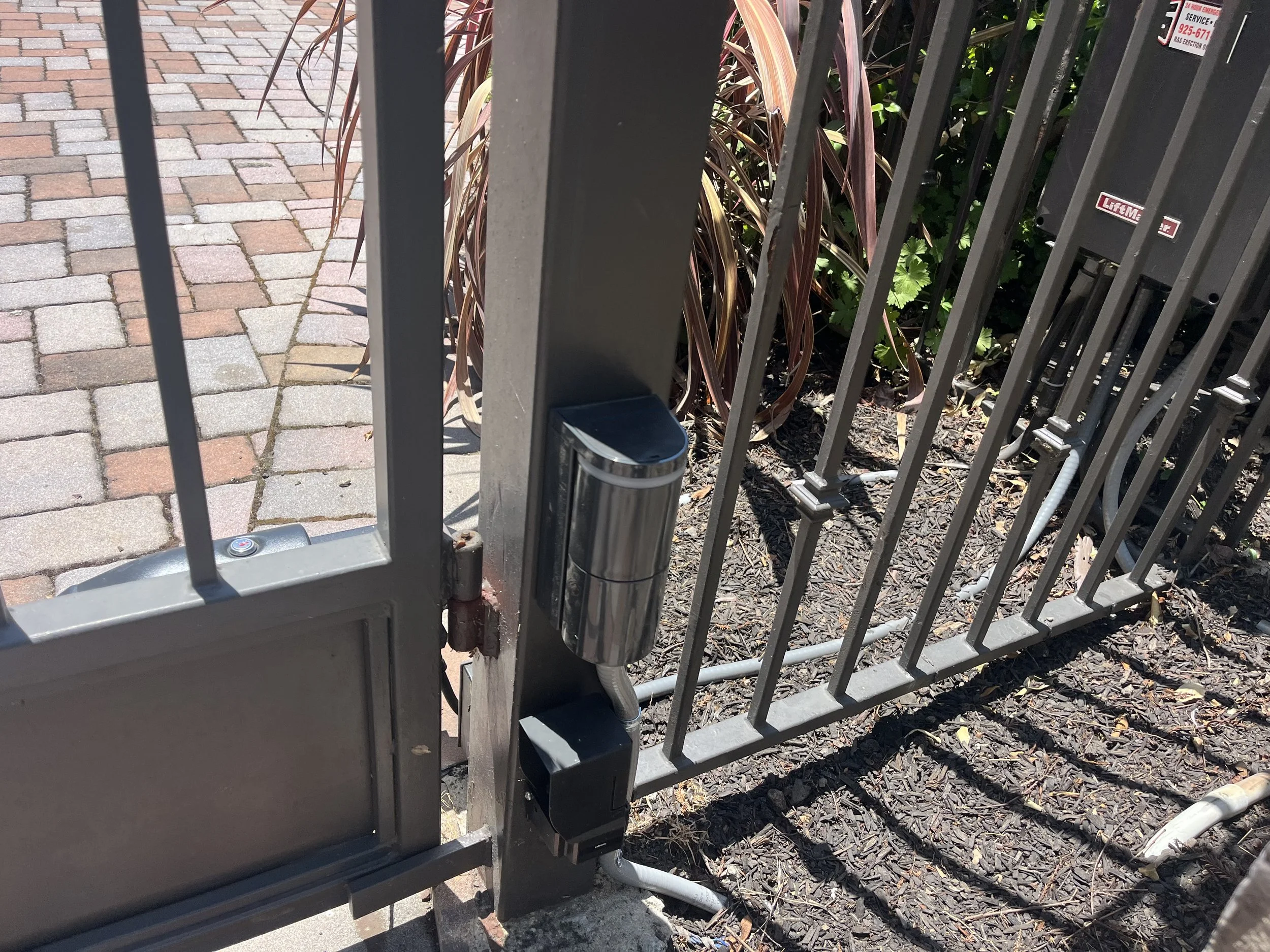 R&S Concord installed new gate sensors in Orinda, CA